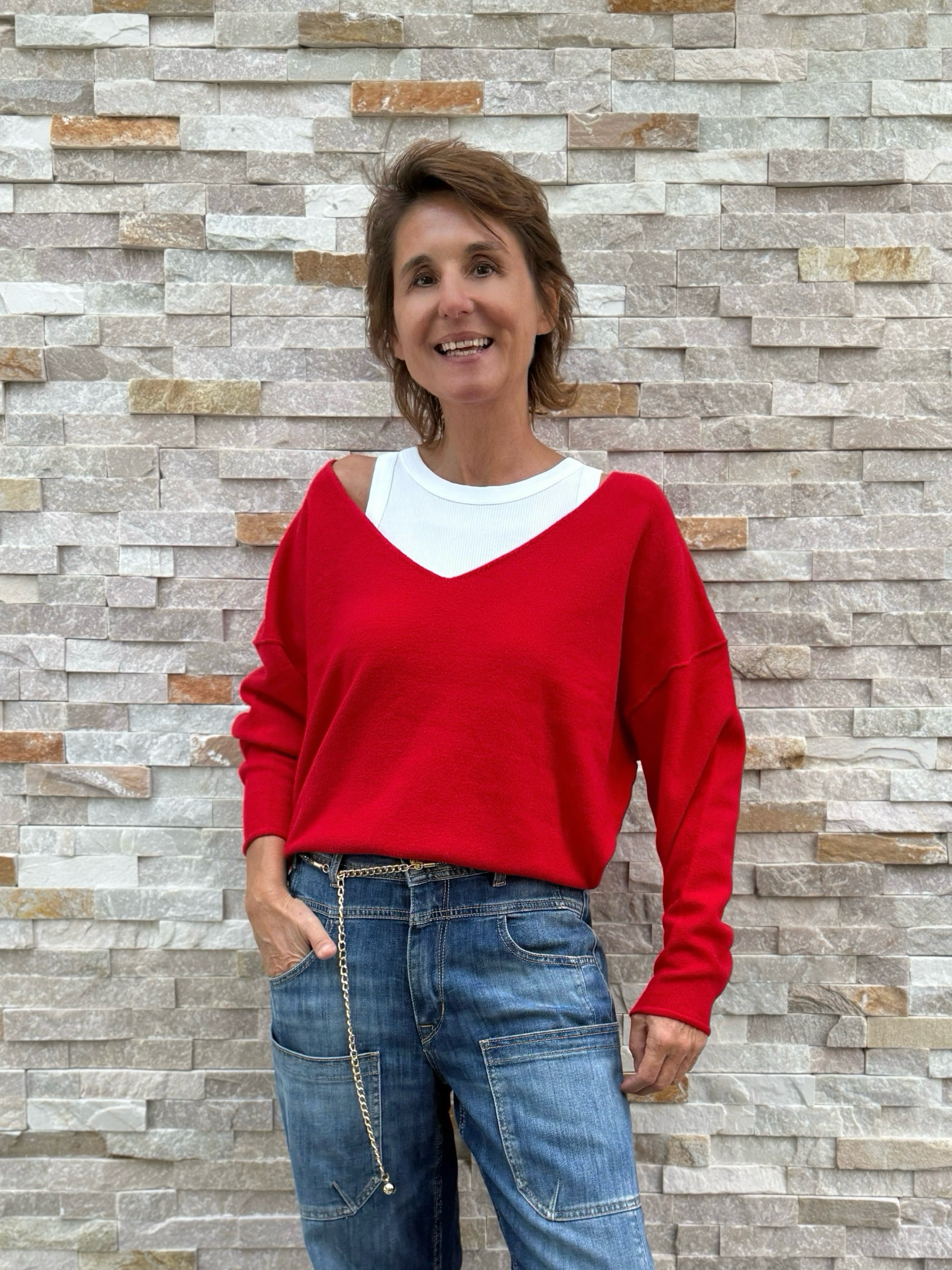 Pullover mit V-Ausschnitt in Tomato
