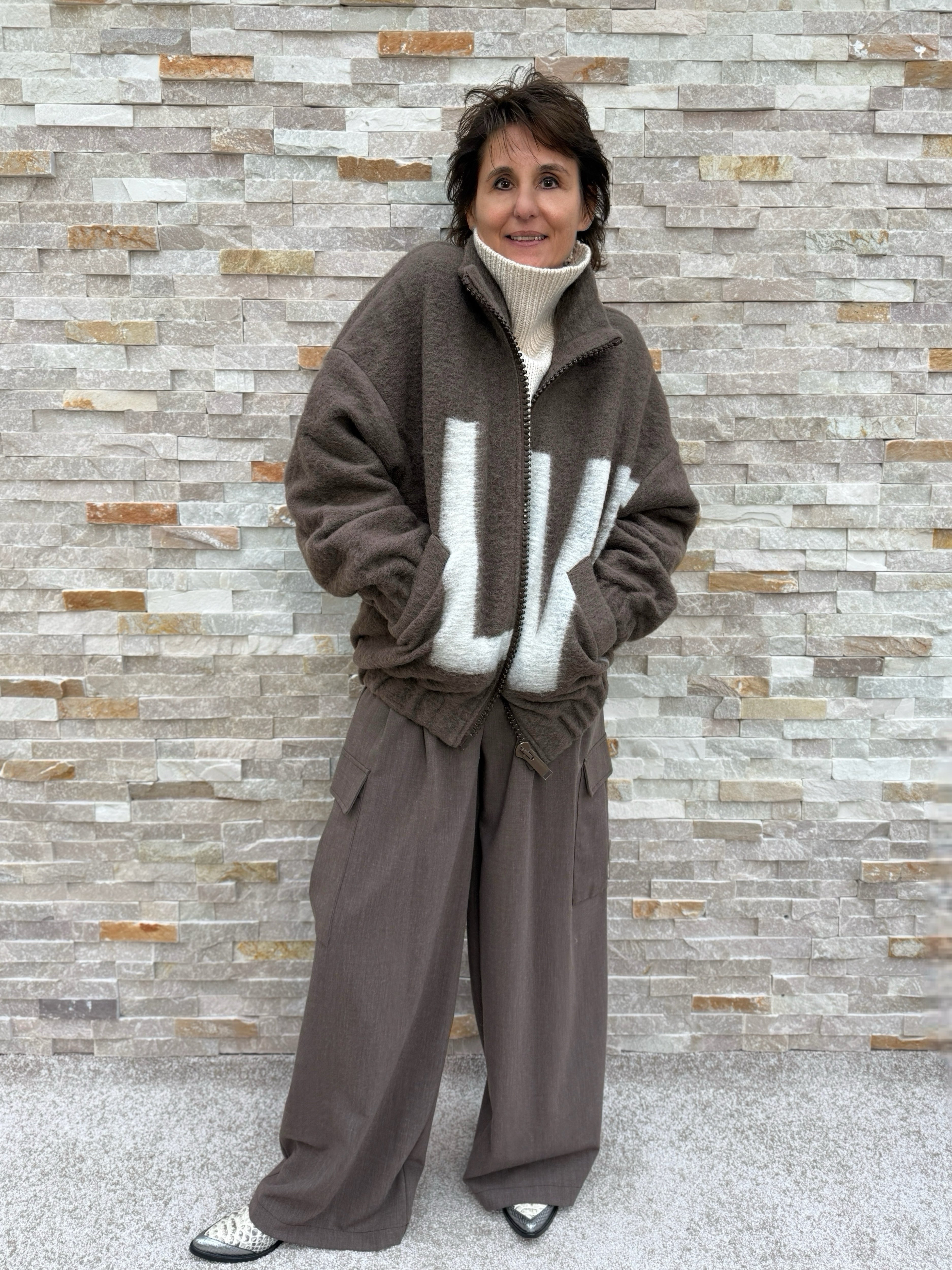 Wolle-Blouson ROME mit Logo Print in Braun-Creme