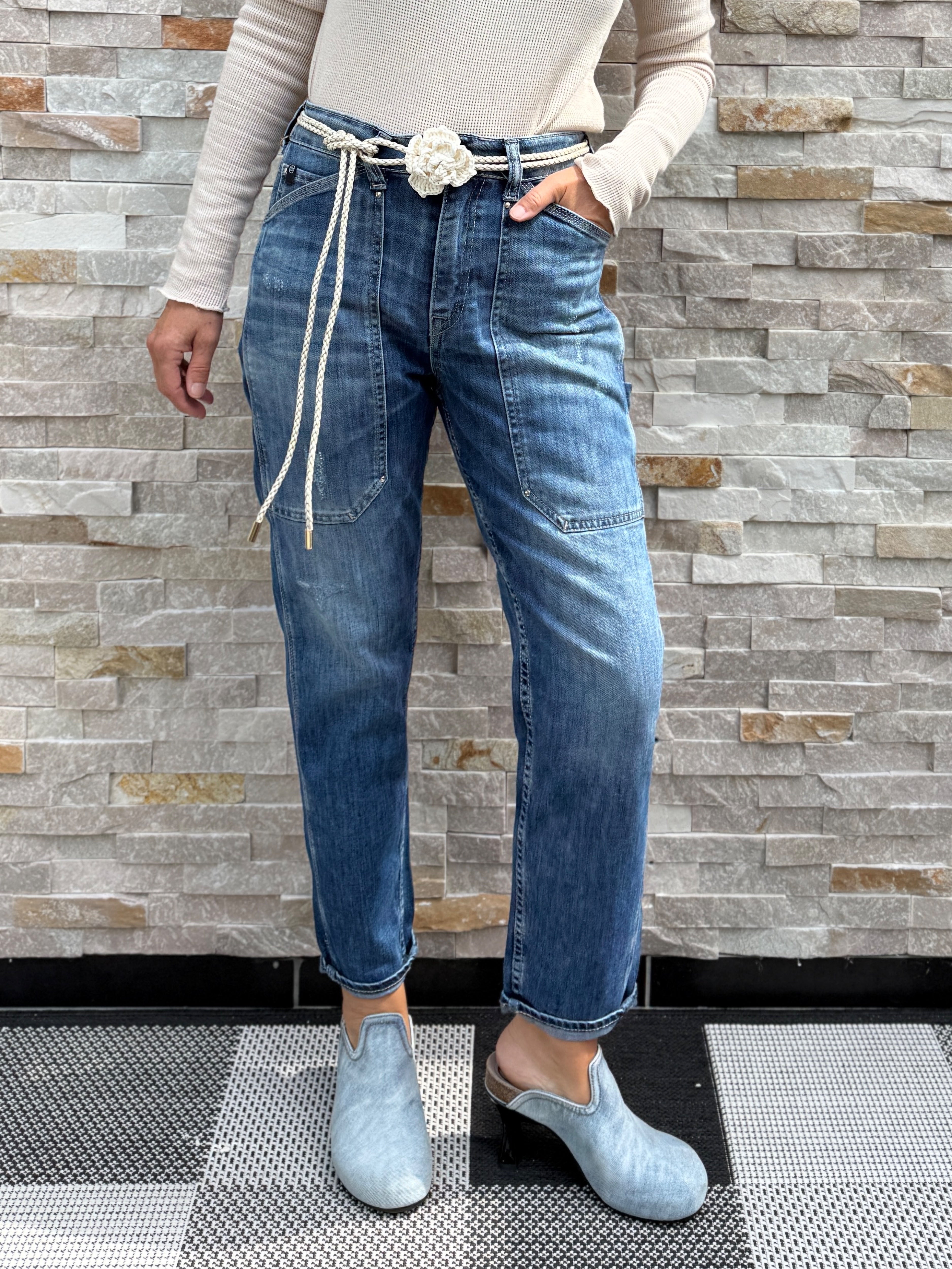 Jeans UNION mit aufgesetzten Taschen Mittelblau