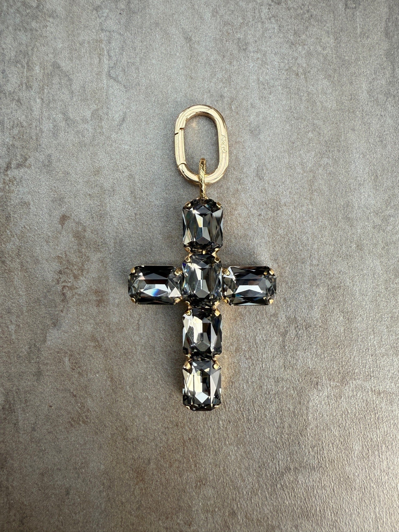 Schmuckanhänger Croce Princess  großes Kreuz Grau-Gold