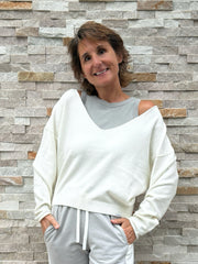 Pullover mit V-Ausschnitt in Ecru