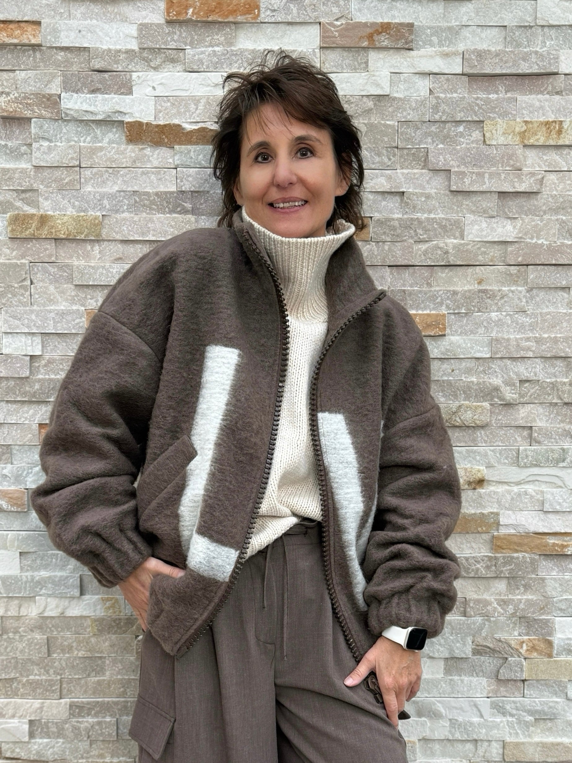 Wolle-Blouson ROME mit Logo Print in Braun-Creme