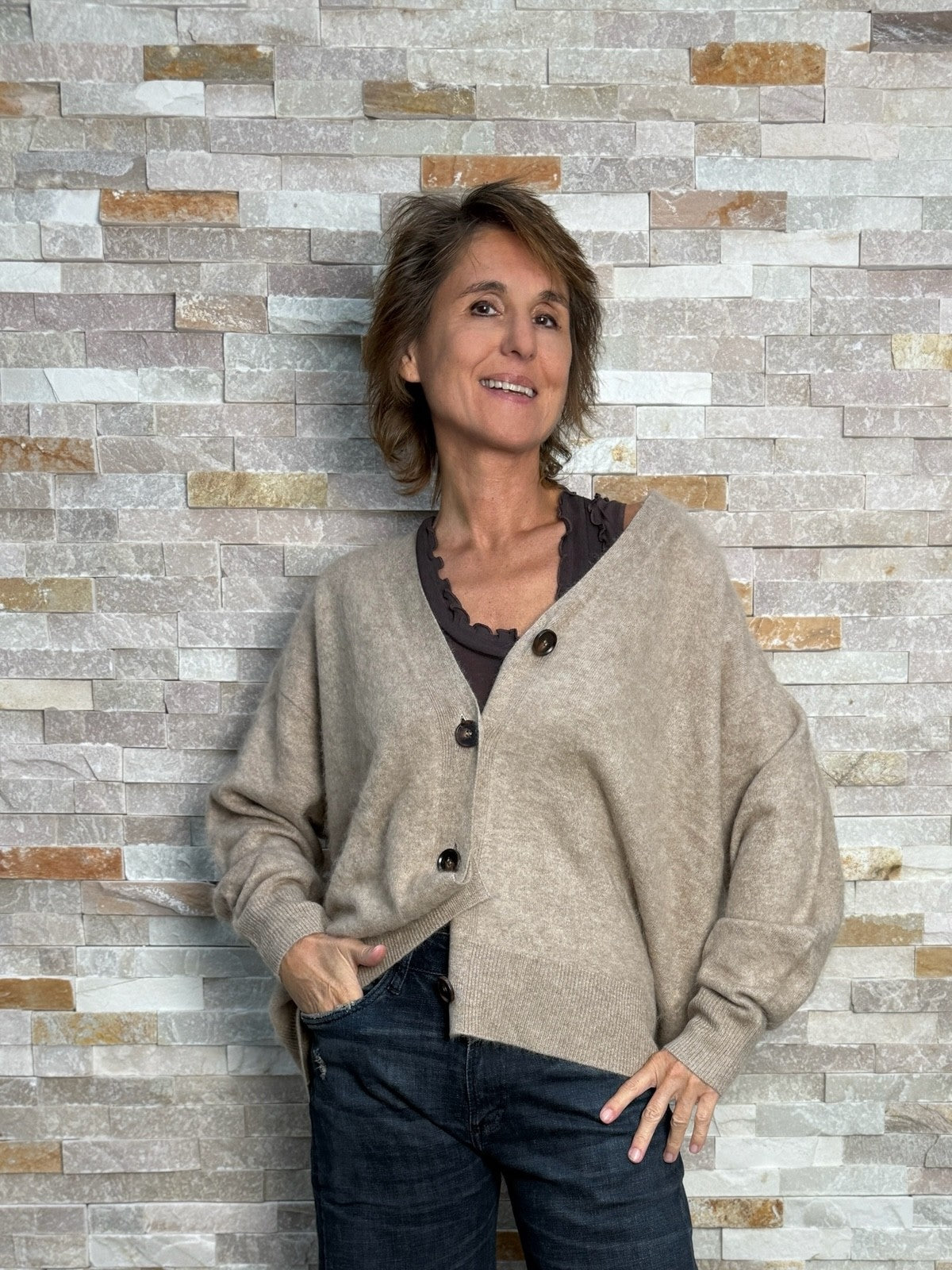 Brushed Cashmere oversized Cardigan Hellbraun