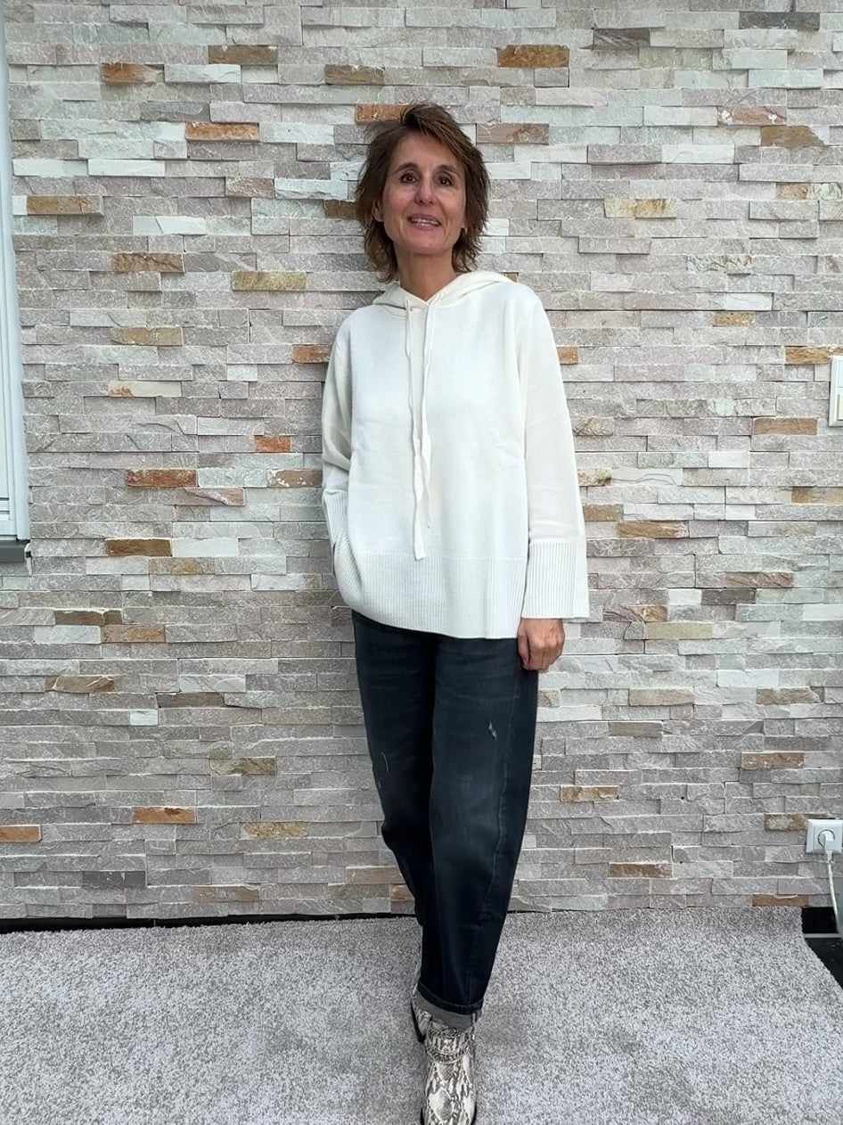 Video laden: Cashmere Strick Hoodie in Offwhite
