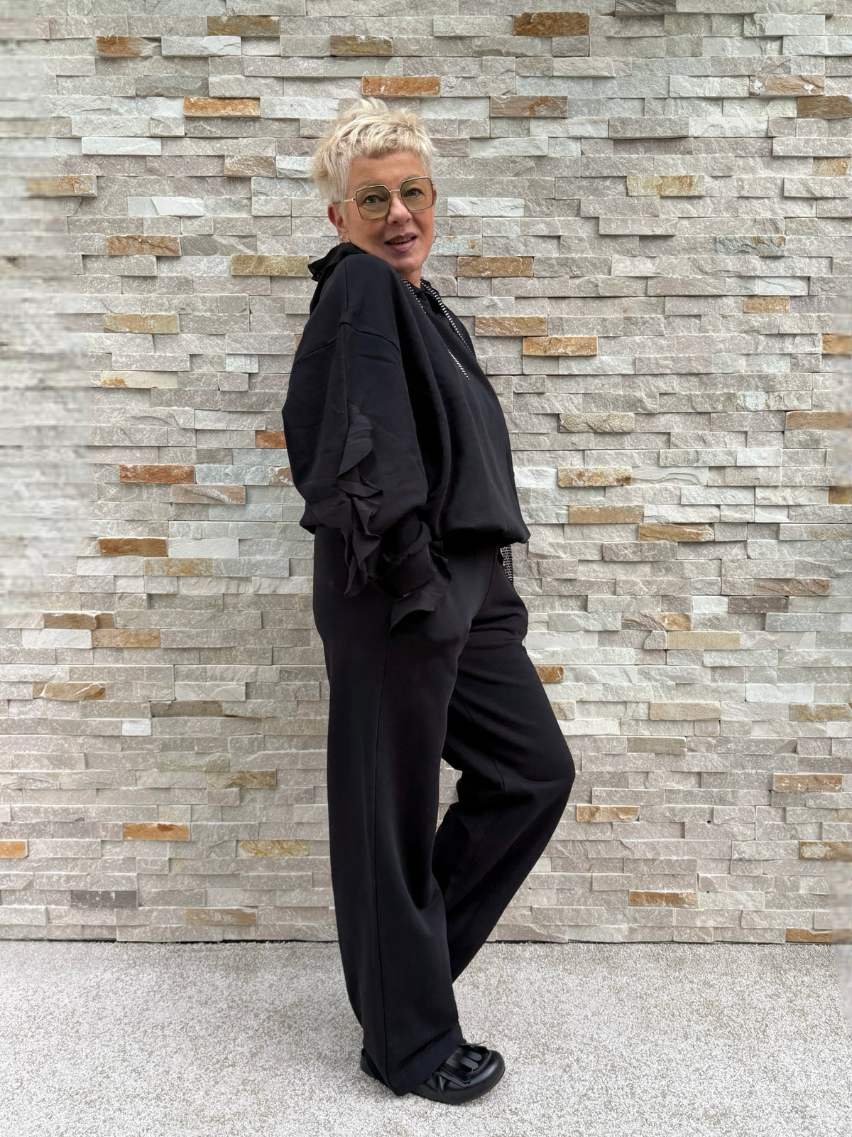 Jersey Hose VAL mit Volant in Schwarz