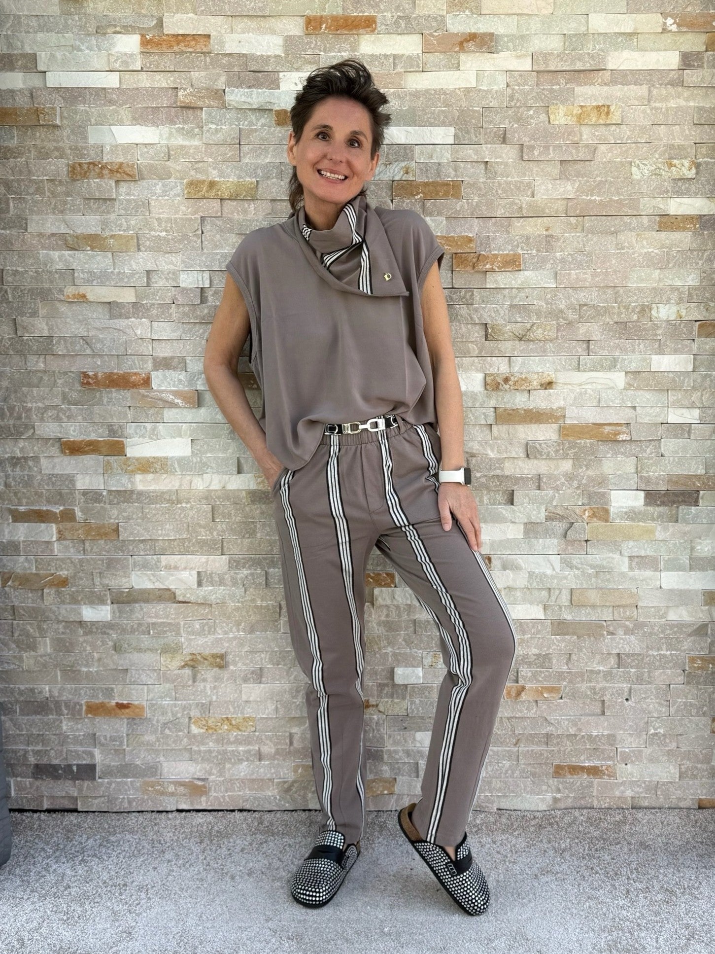 Viscose Shirt mit V-Ausschnitt im Moonrock