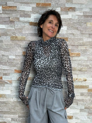 Mesh T-Shirt mit Rollkragen in Leoprint Grau
