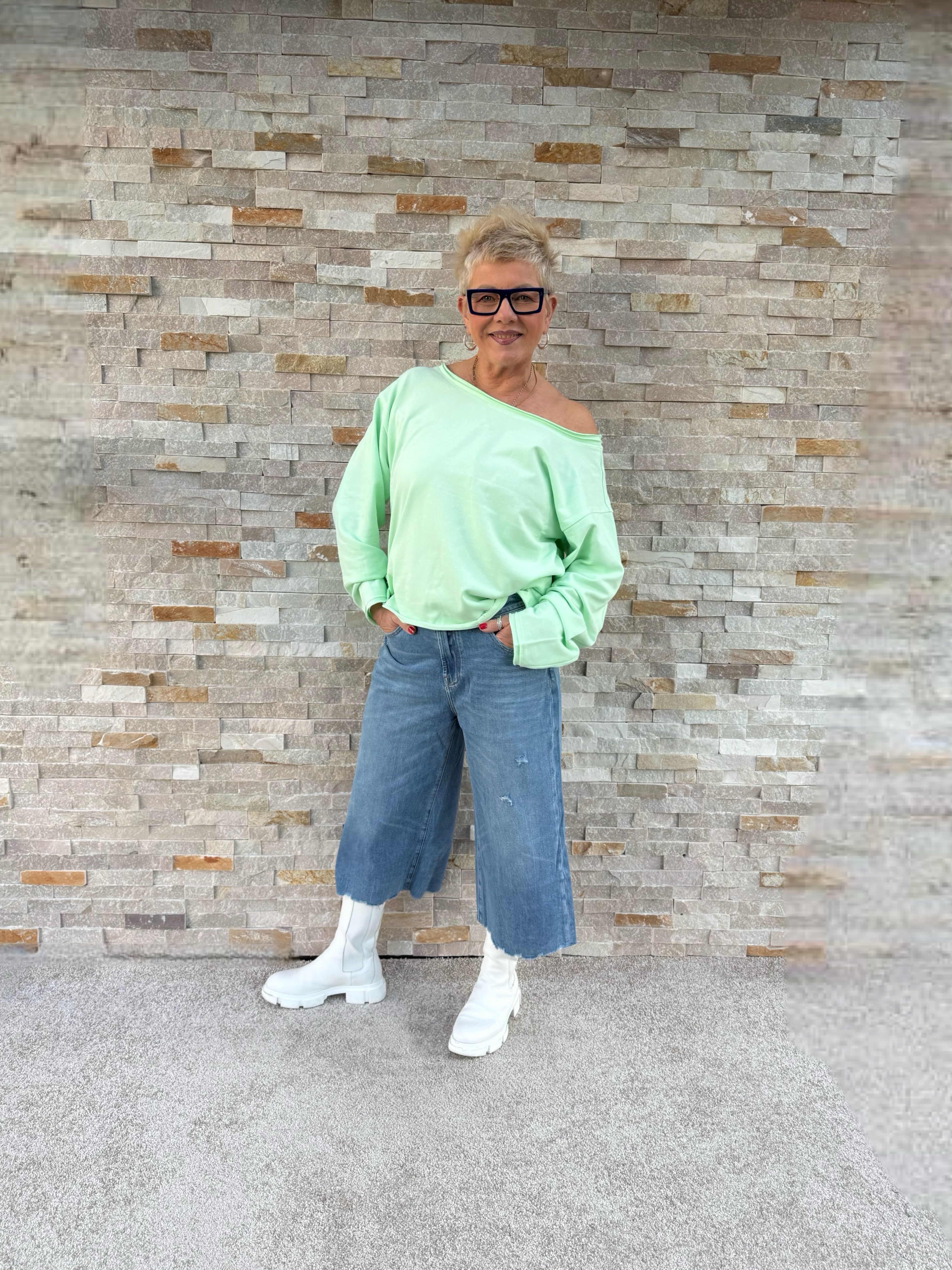Oversized Sweatshirt WINIFRI in Mintgrün