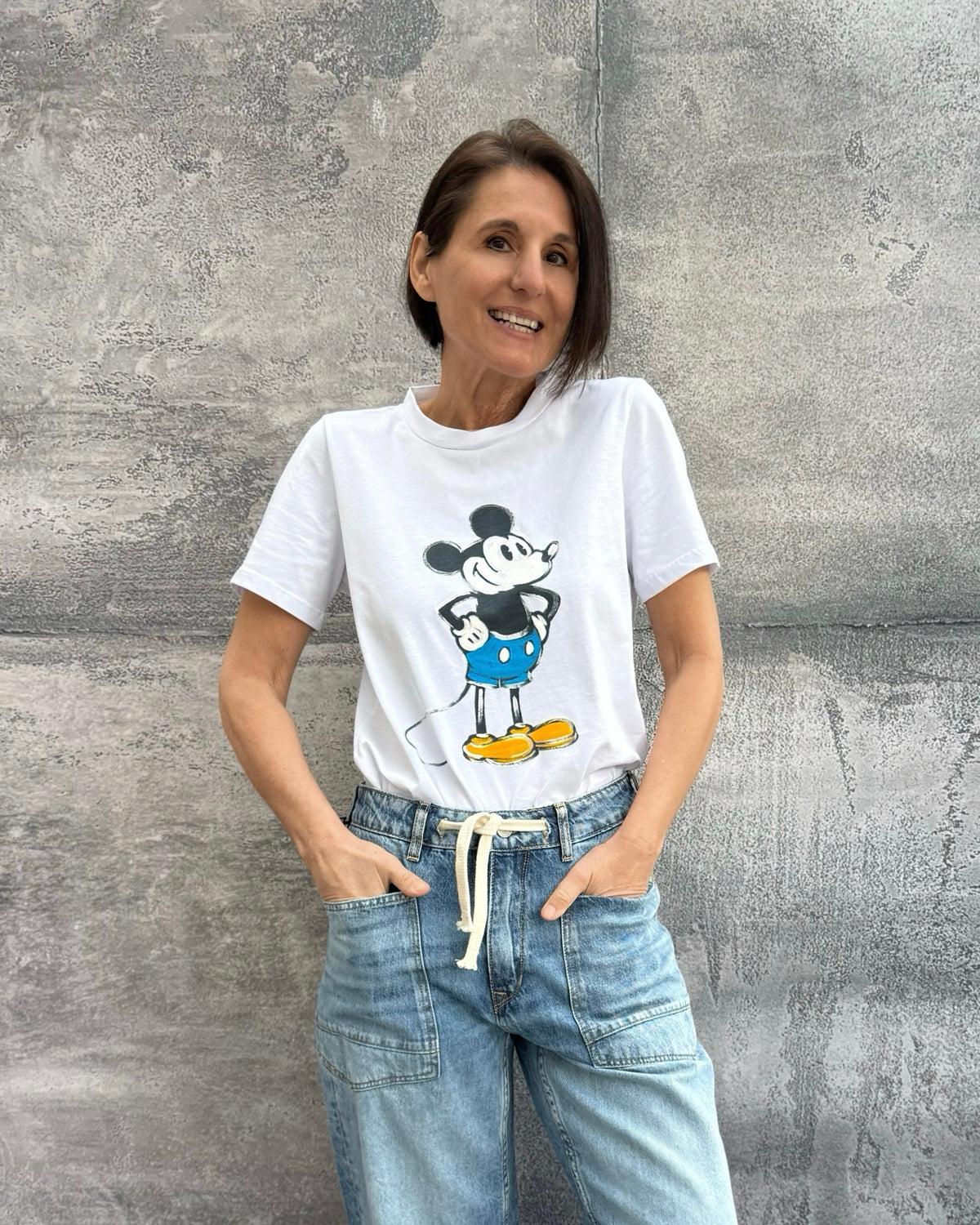 T-Shirt Cartoon Mouse mit Schmuckkragen