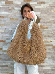 Fur bag HEART SNAKE with strap in snakeskin look in Nuts