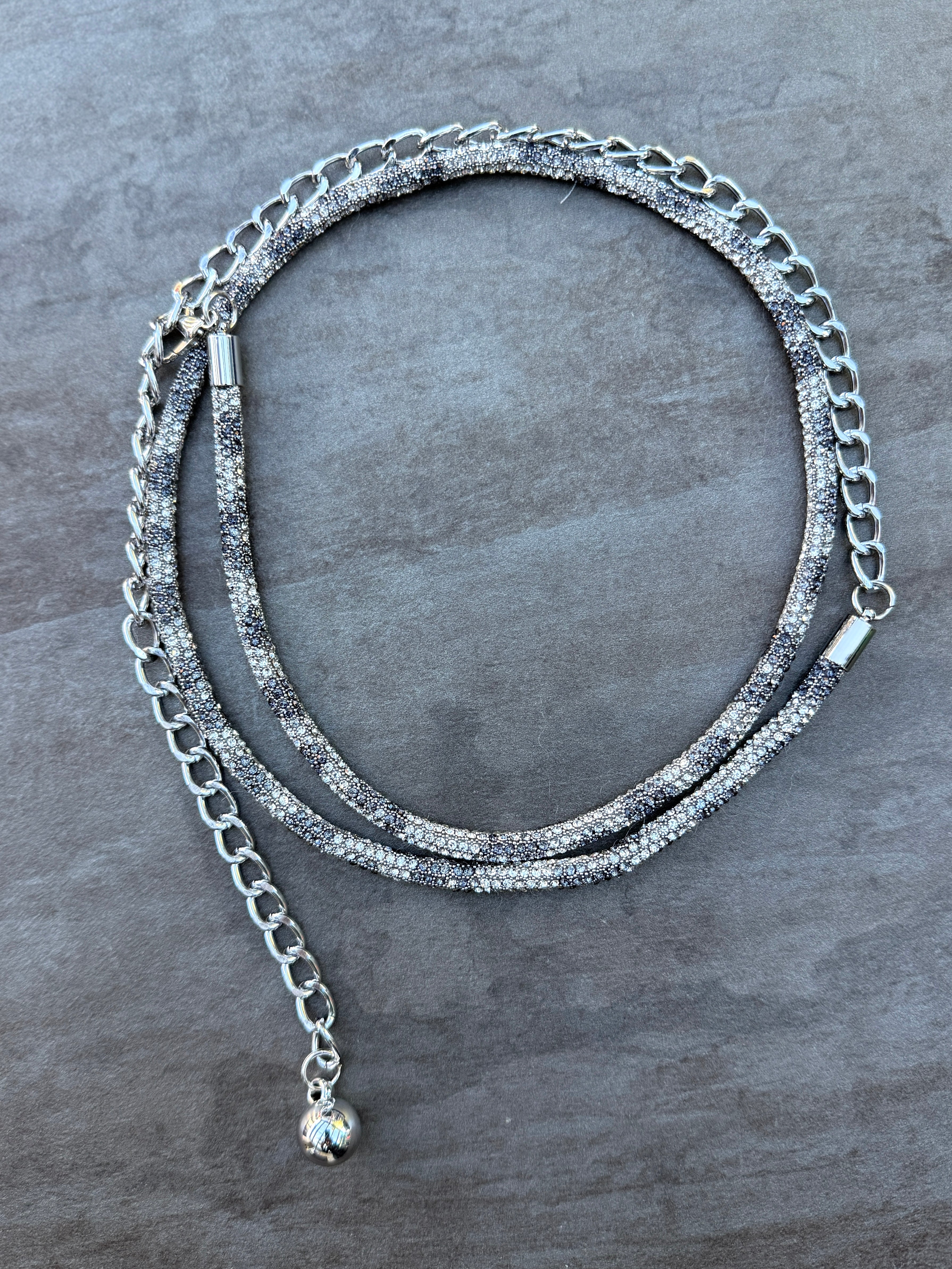 Schmaler Schmuck Gürtel Animal Muster Silber-Grau mit Silberkette