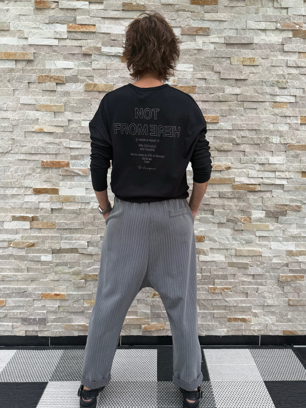 Sweatshirt JUPITER NOT with embroidery in black
