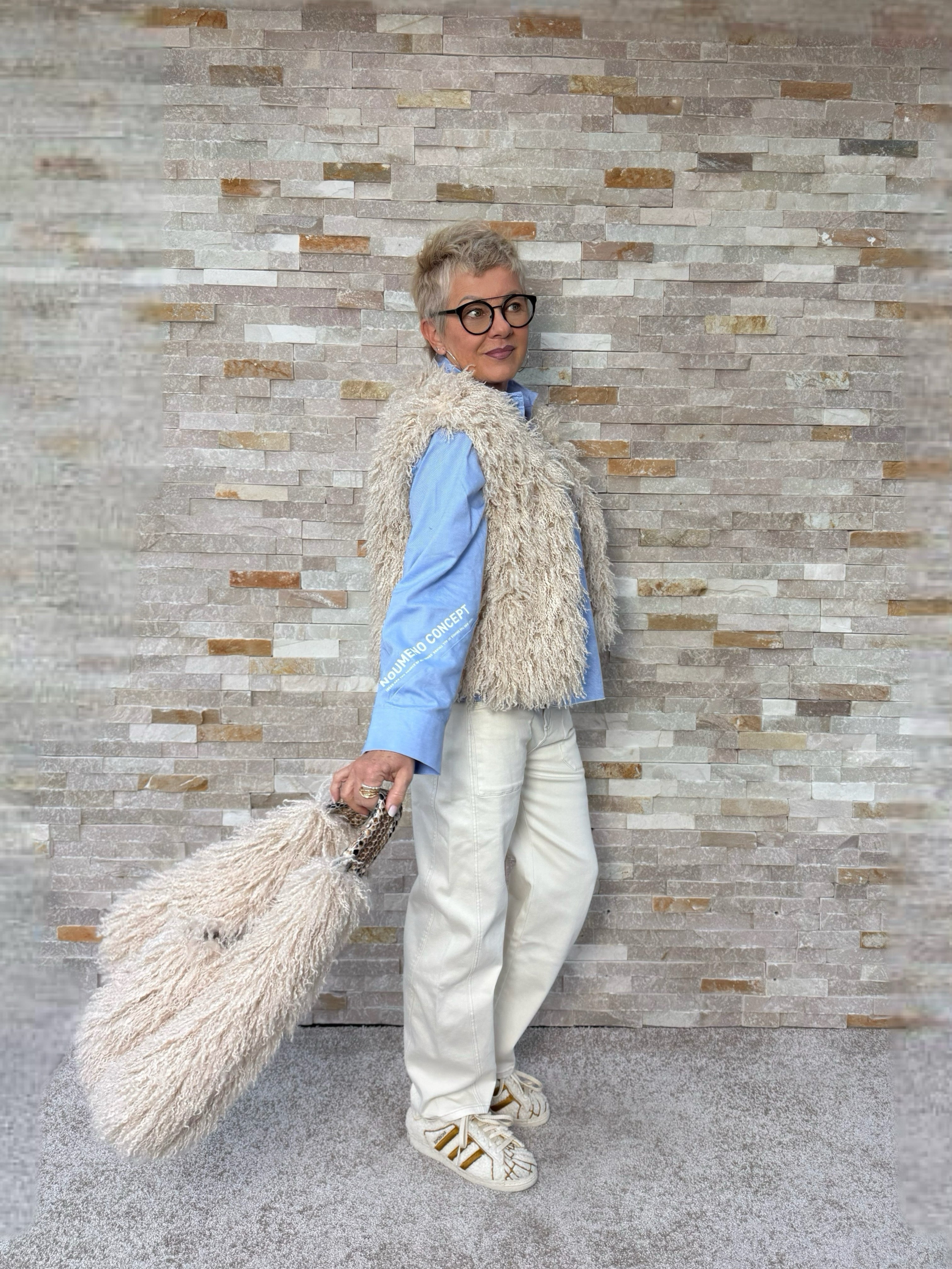 Fell-Tasche HEART SNAKE mit Riemen in Schlangenlederoptik in Light Beige