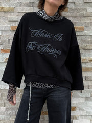 Oversized Sweatshirt mit Schriftzug in Schwarz