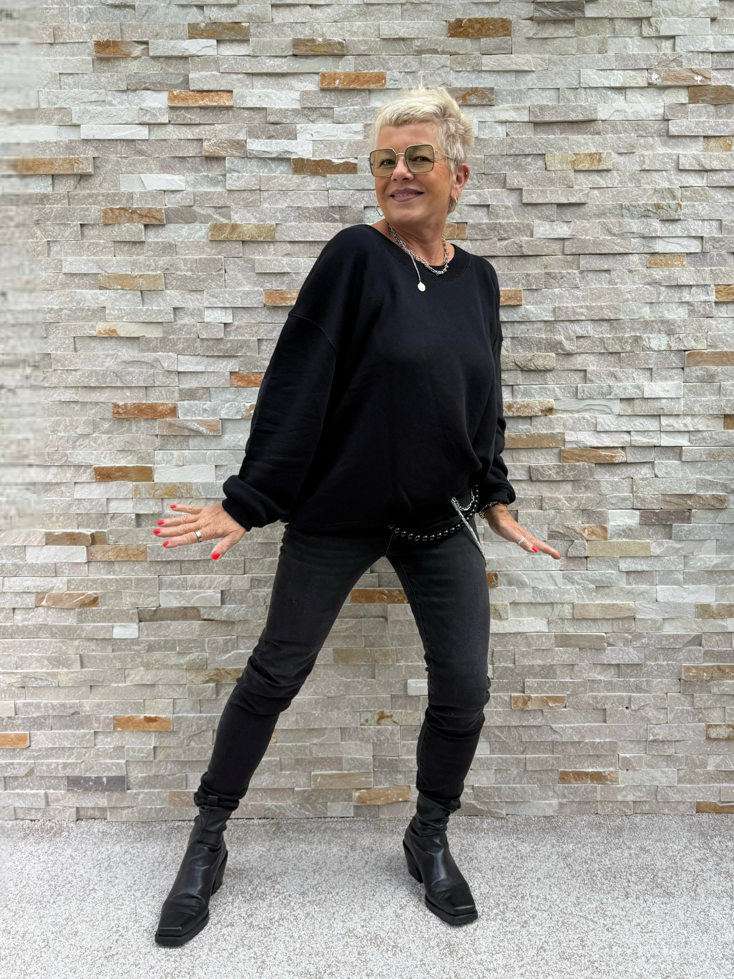 Skinny Jeans MANOU in Black