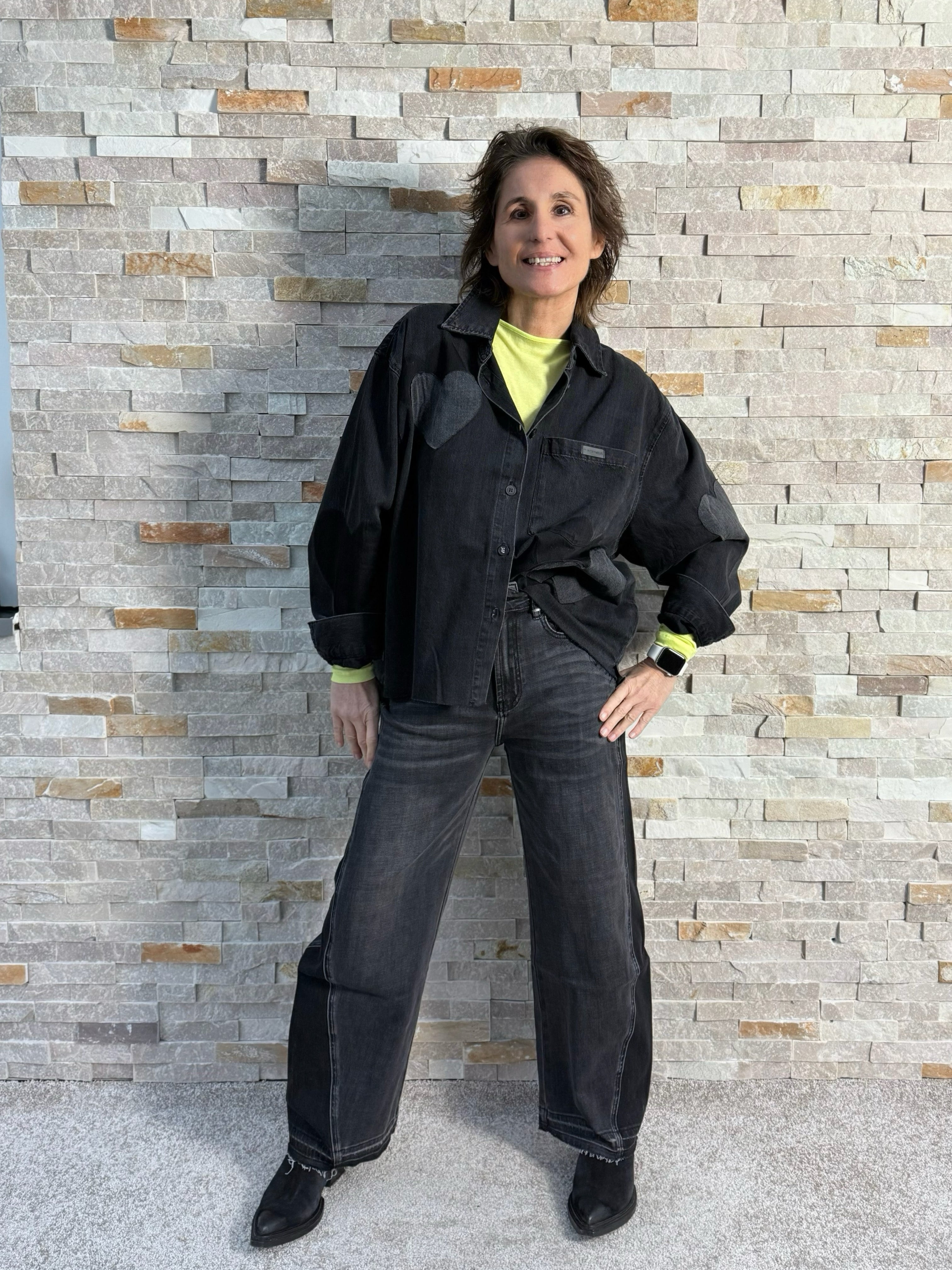 Barrel Jeans NORALIE Contrast mit offenem Saum Grau-Schwarz