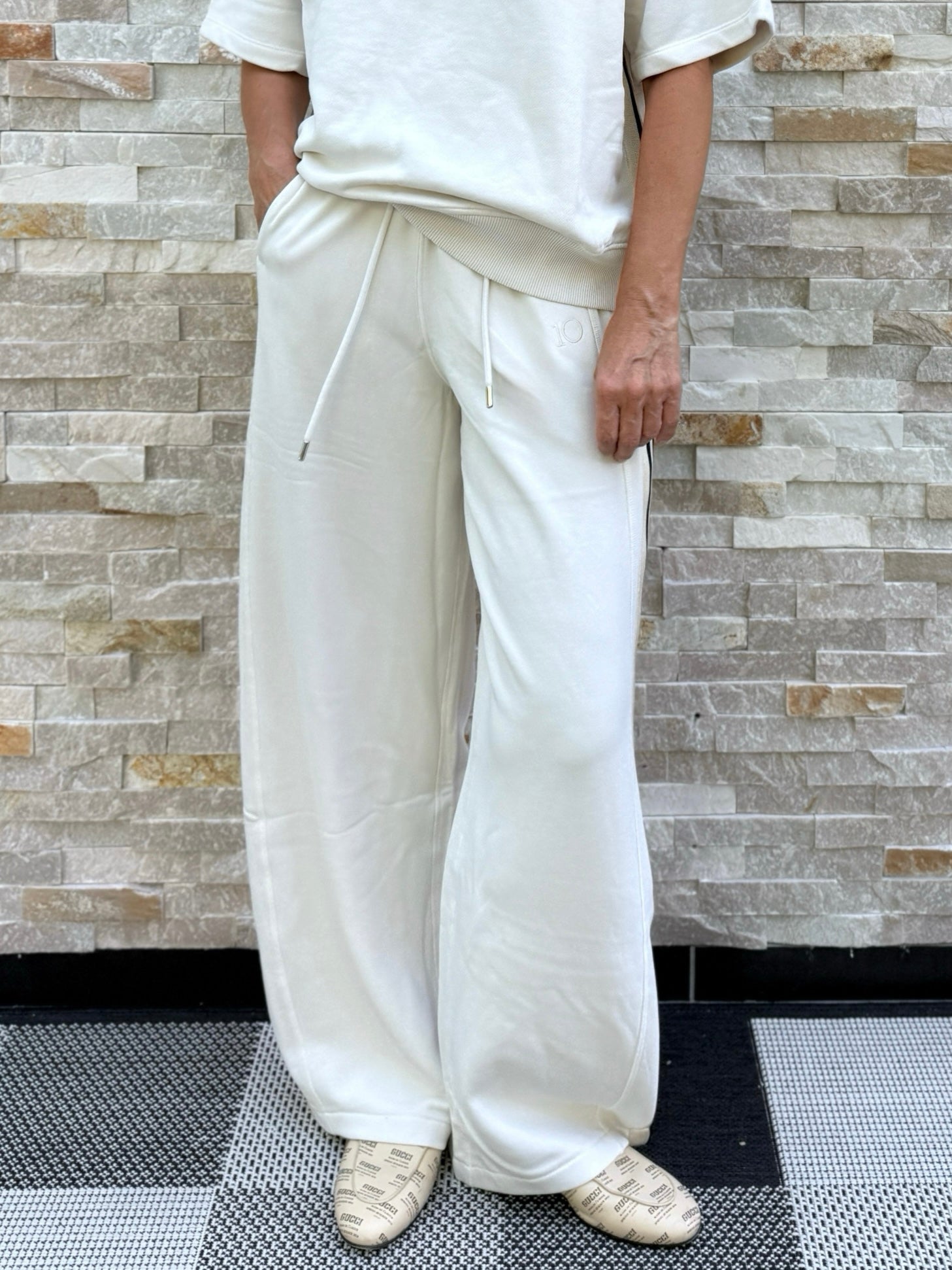 Jersey Hose "western jogger tape" cleansing kit