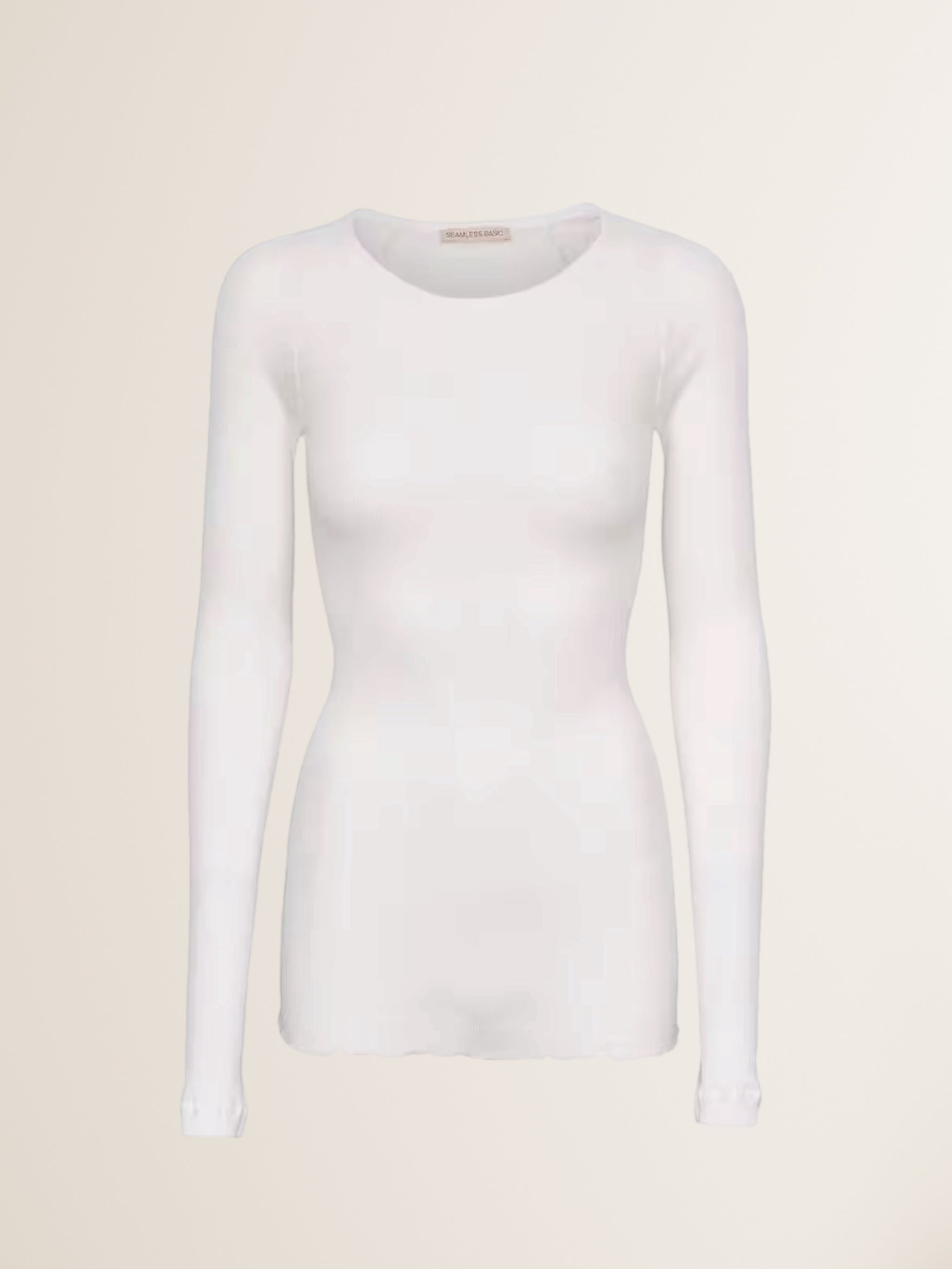 Langarm T-Shirt ELVIRA mit Wellensaum in Offwhite