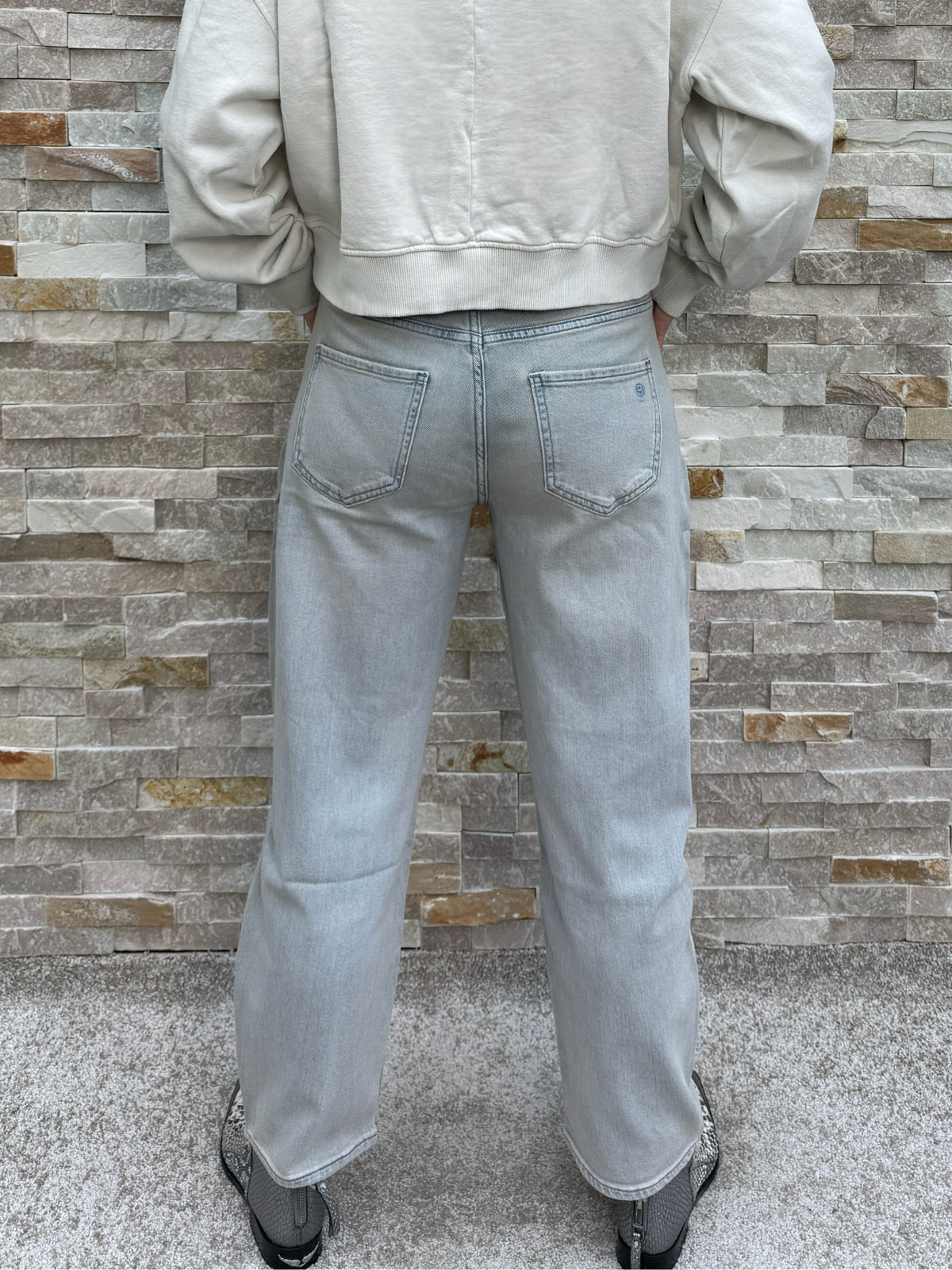O-Shape Jeans YOANA in Sunrice Blue