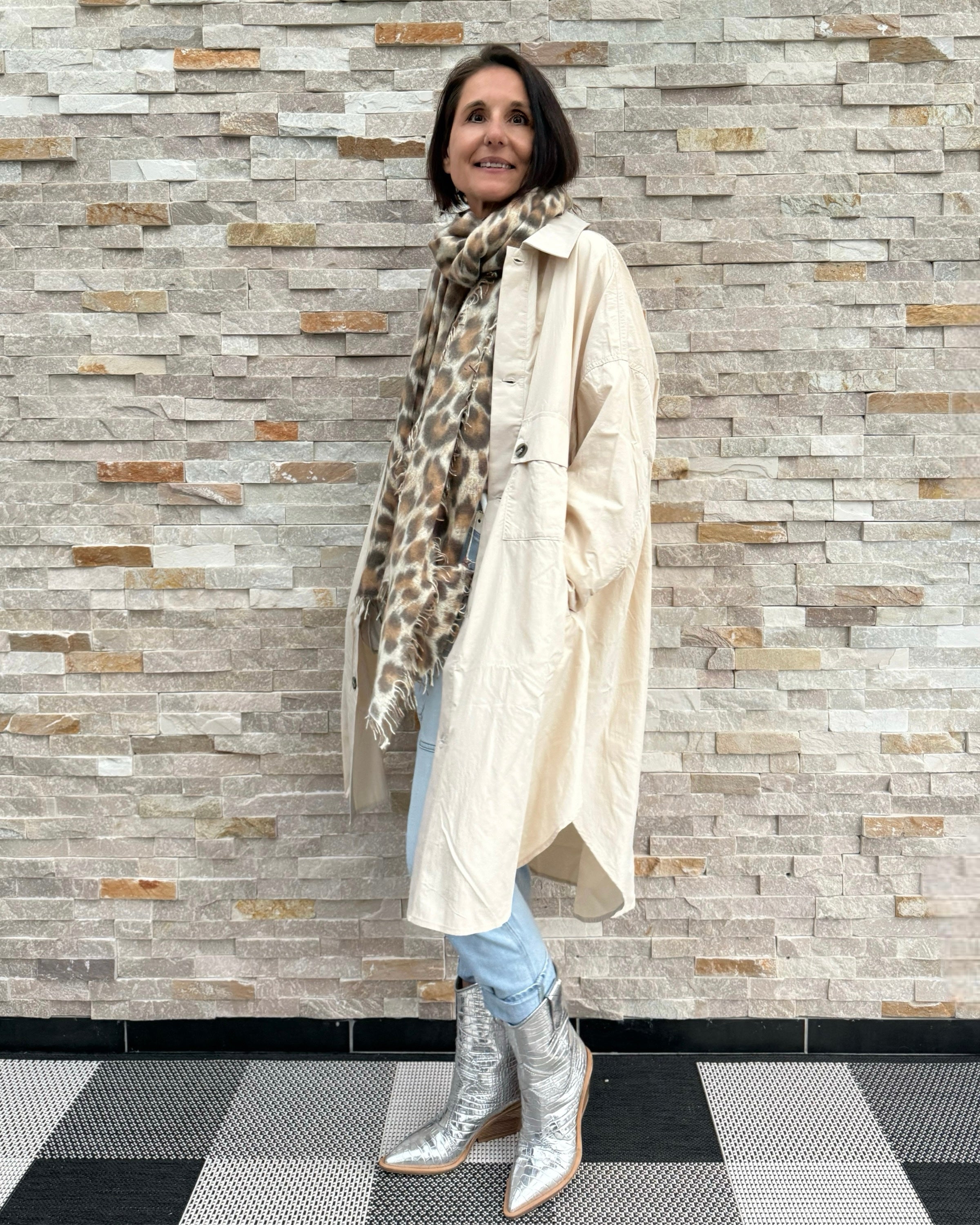 Overshirt Jacke / Kurzmantel Hellbeige
