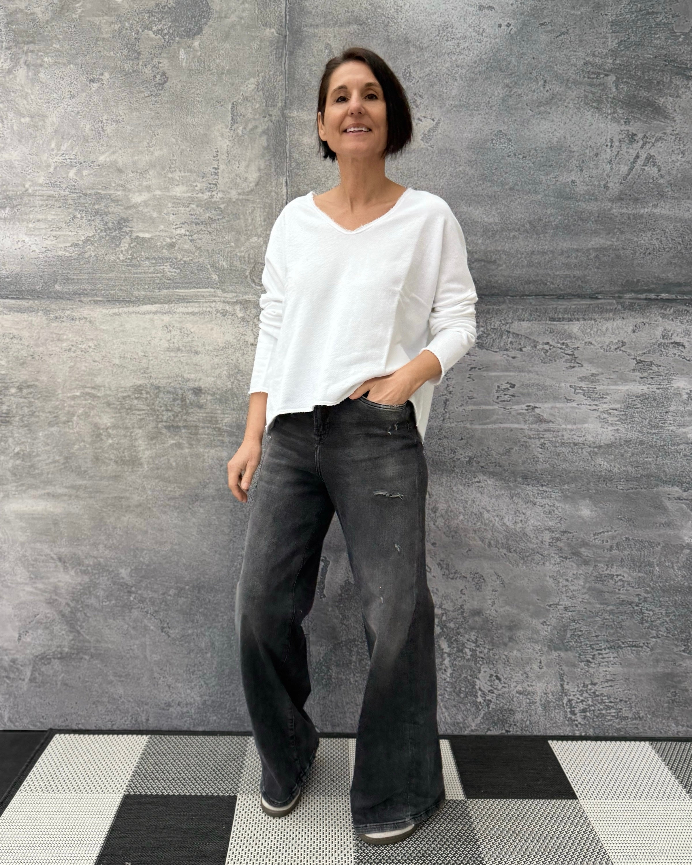 Jeans KALEA mit extra weitem Bein silent great grey