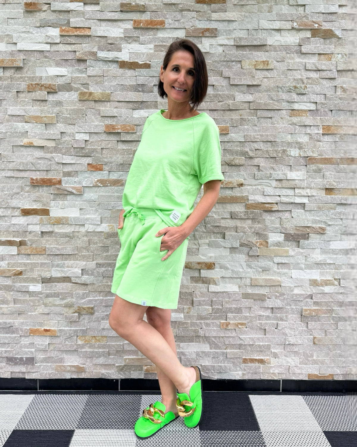 Sweat Shorts in Fresh Green