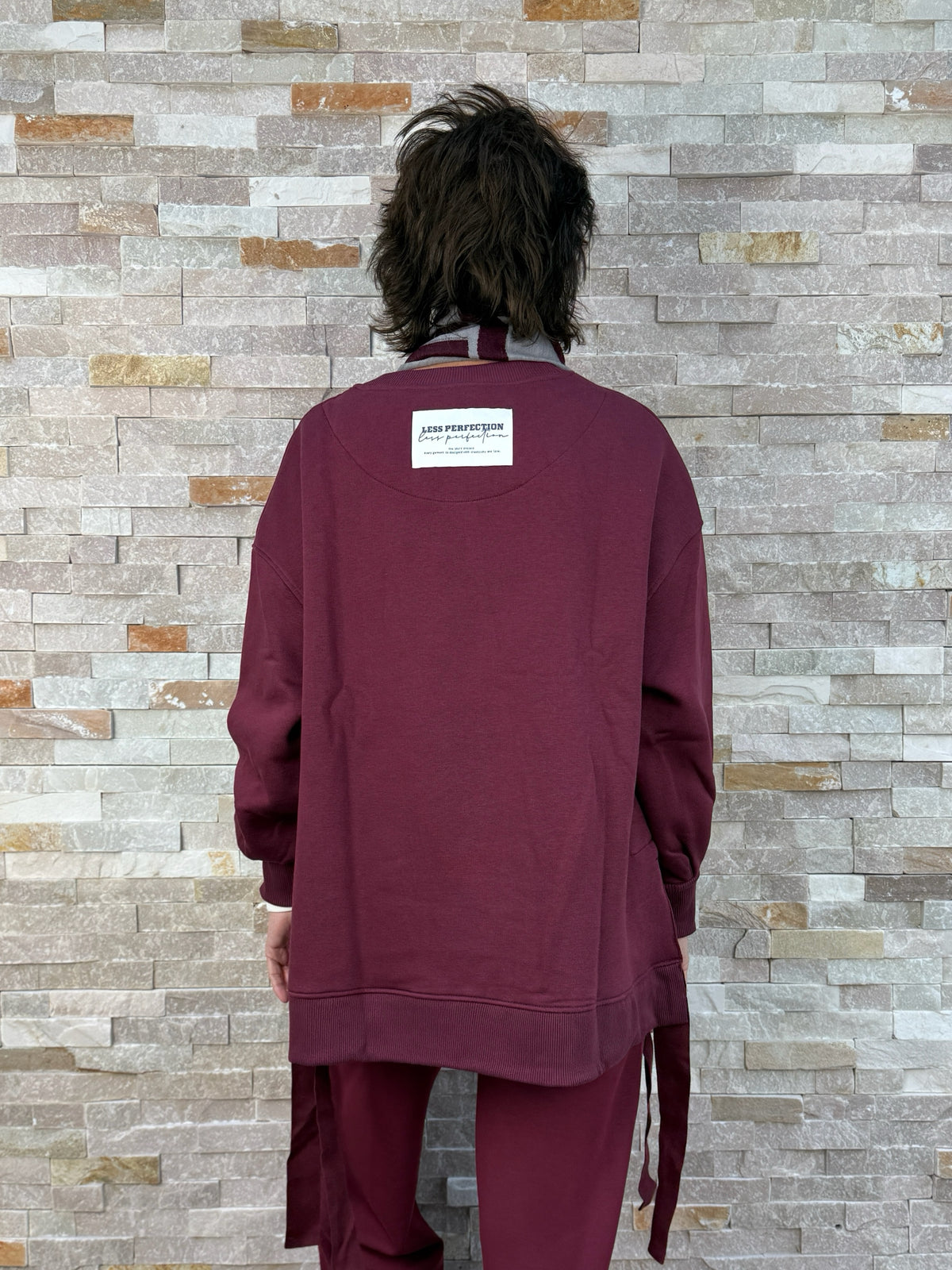 Oversized Sweatshirt mit seitlichen Bändern in Bordeaux