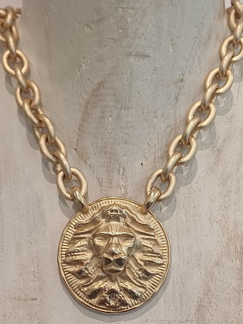 Halskette "NATA PER RUGGIRE" 38 cm matt Gold