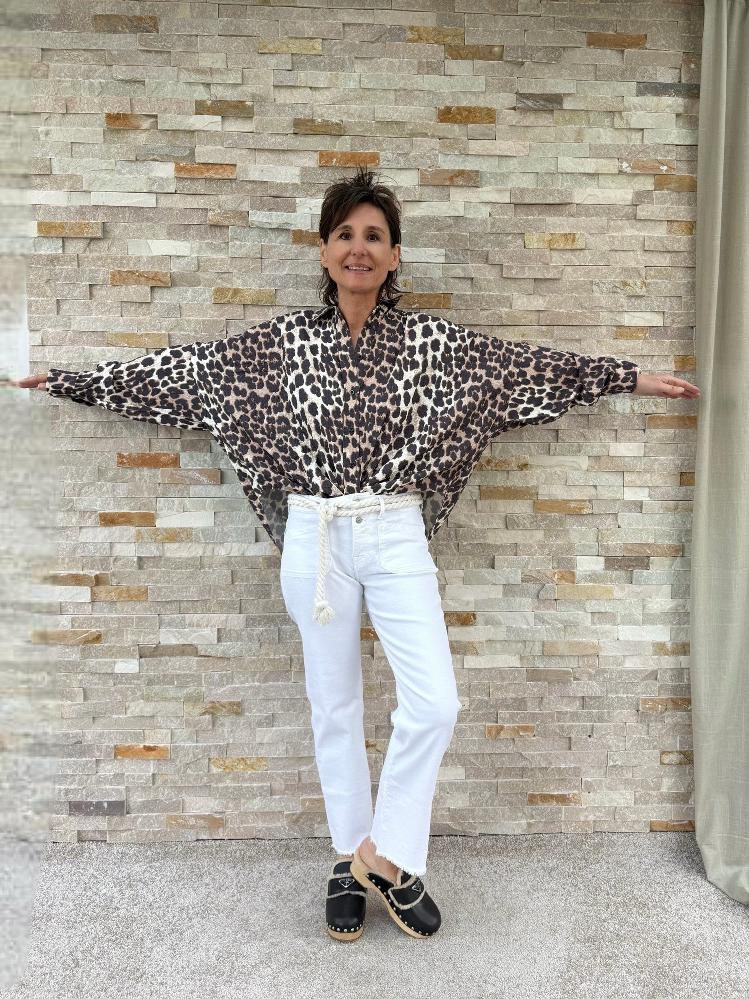 Oversized Blouse with Animal Print Beige-Brown