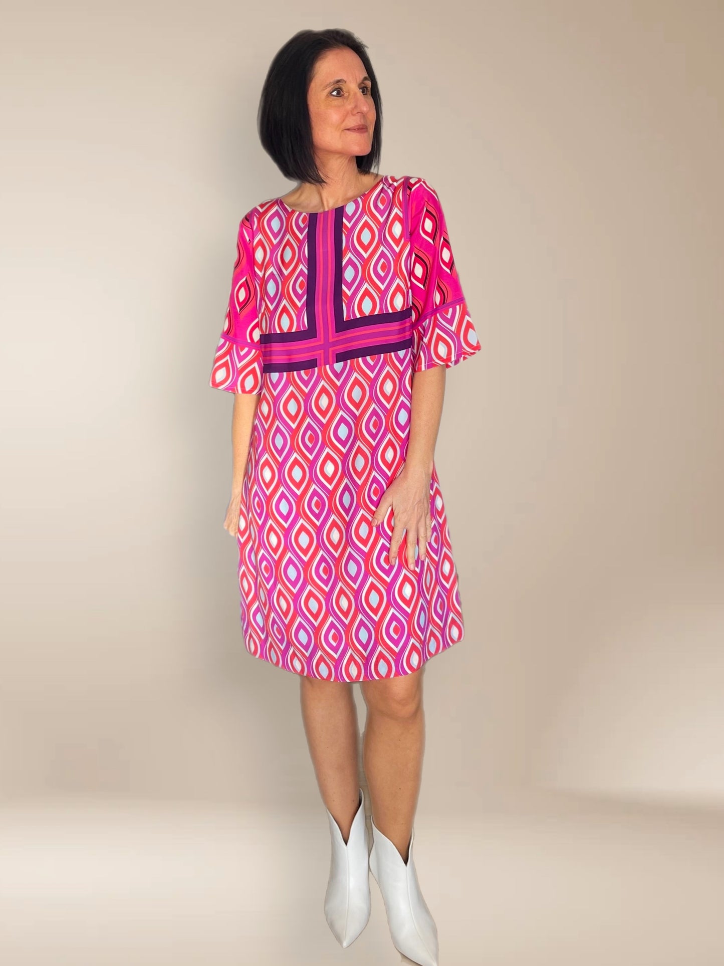 Kleid KALA mit Retro Pink in Pink