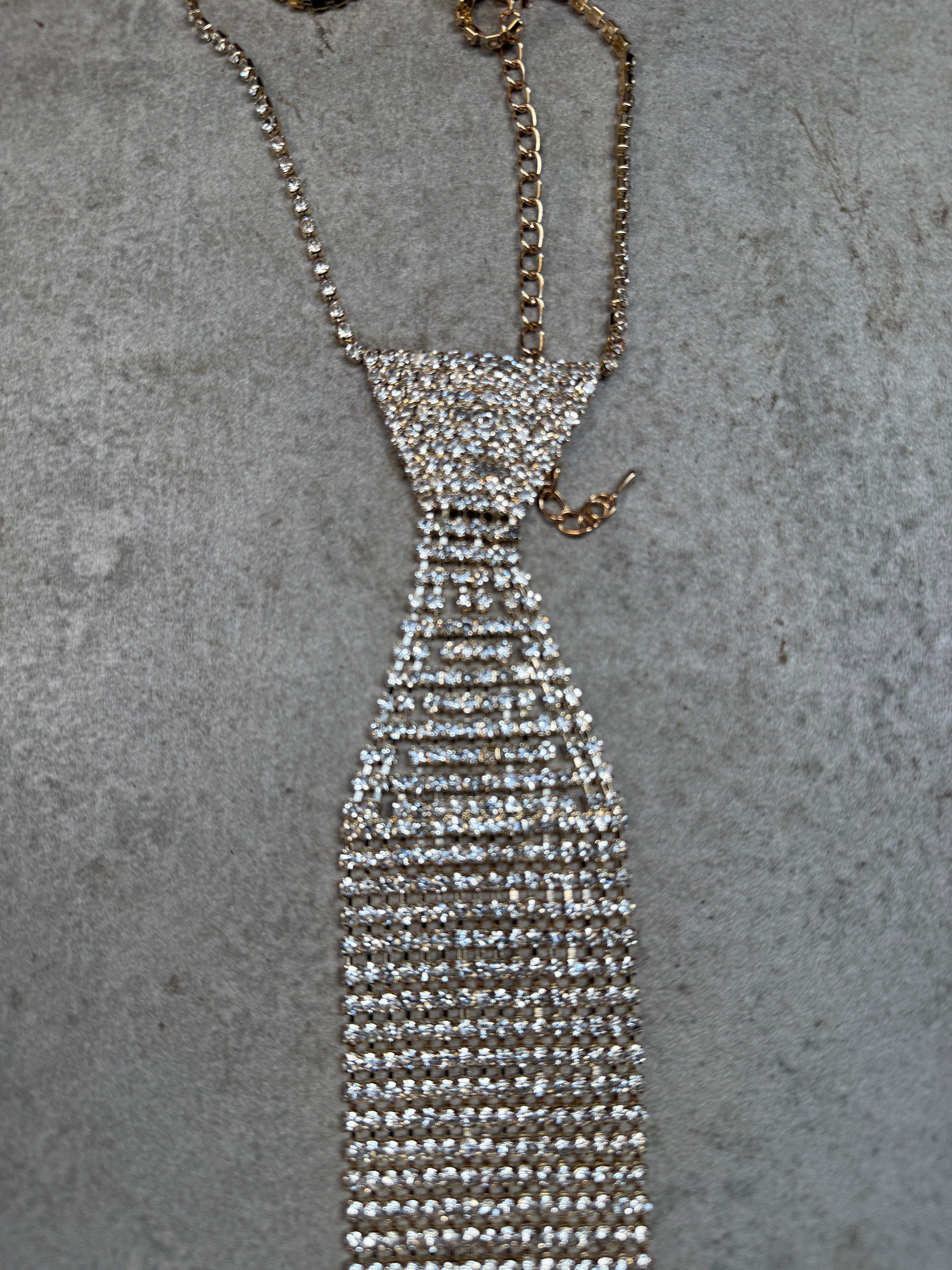 Krawatten Kette mit Strasssteinen Gold