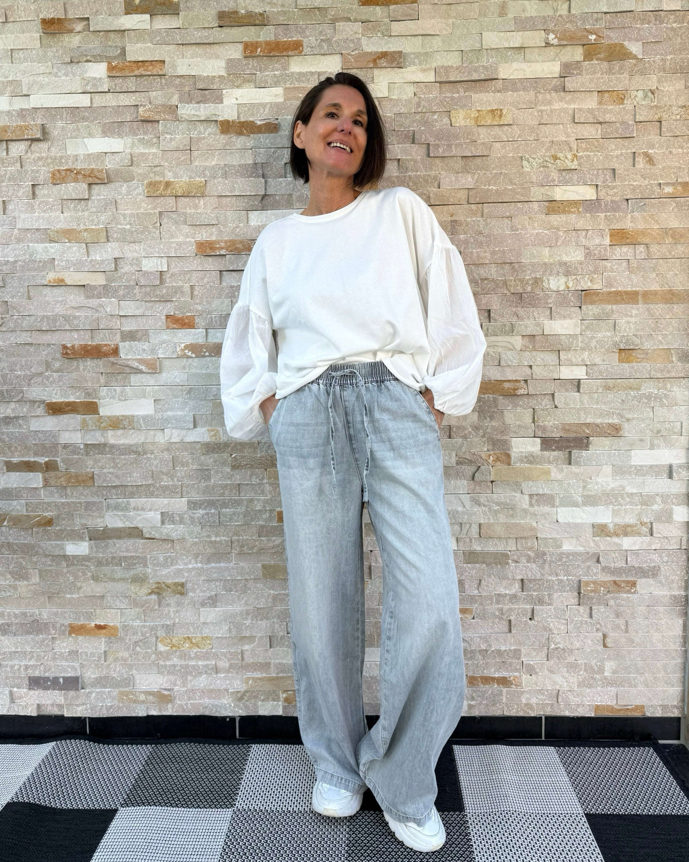 Sweatshirt mit Blusenärmel in Offwhite