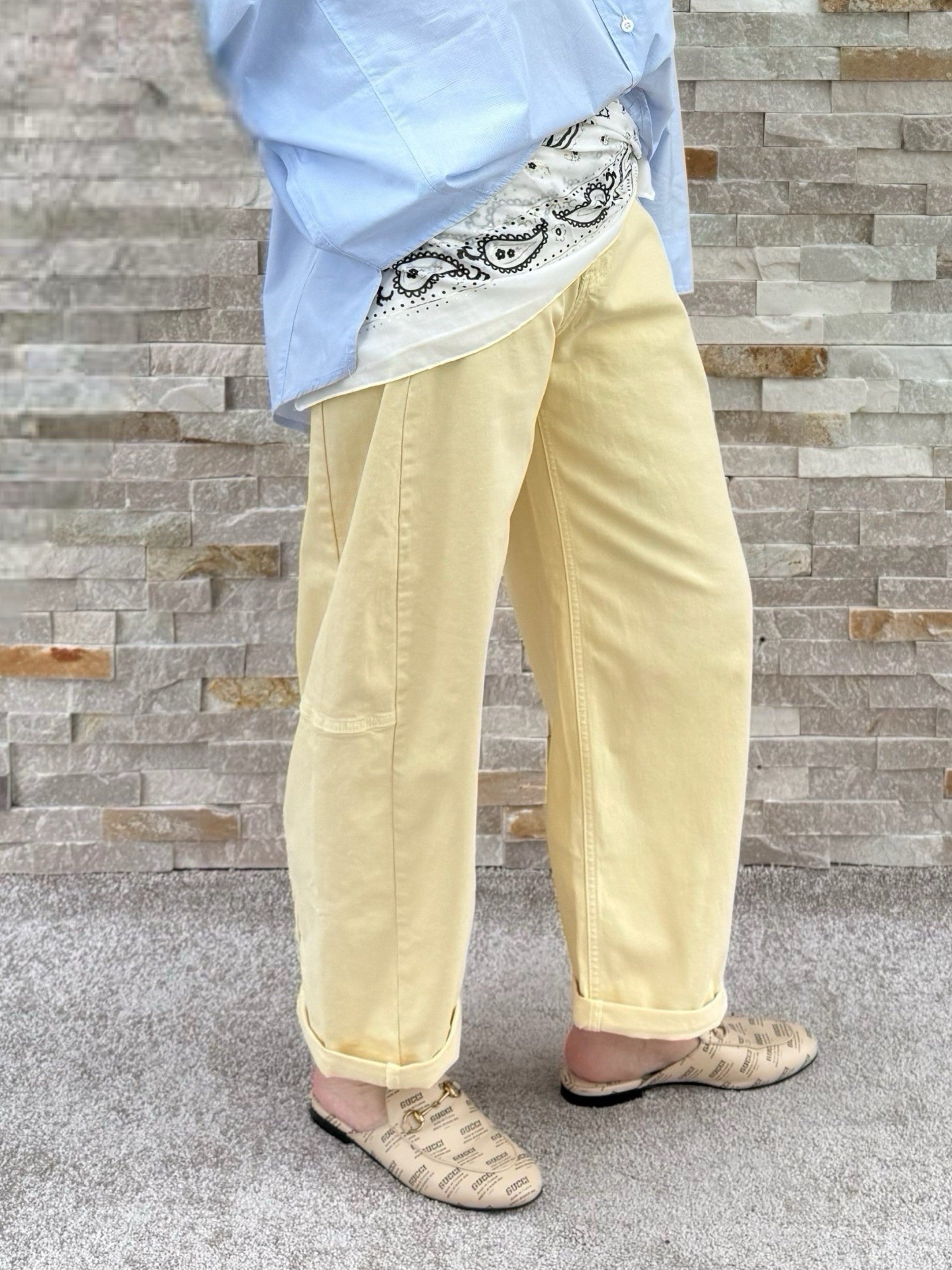 Barrel Jeans O-Shape in Gelb