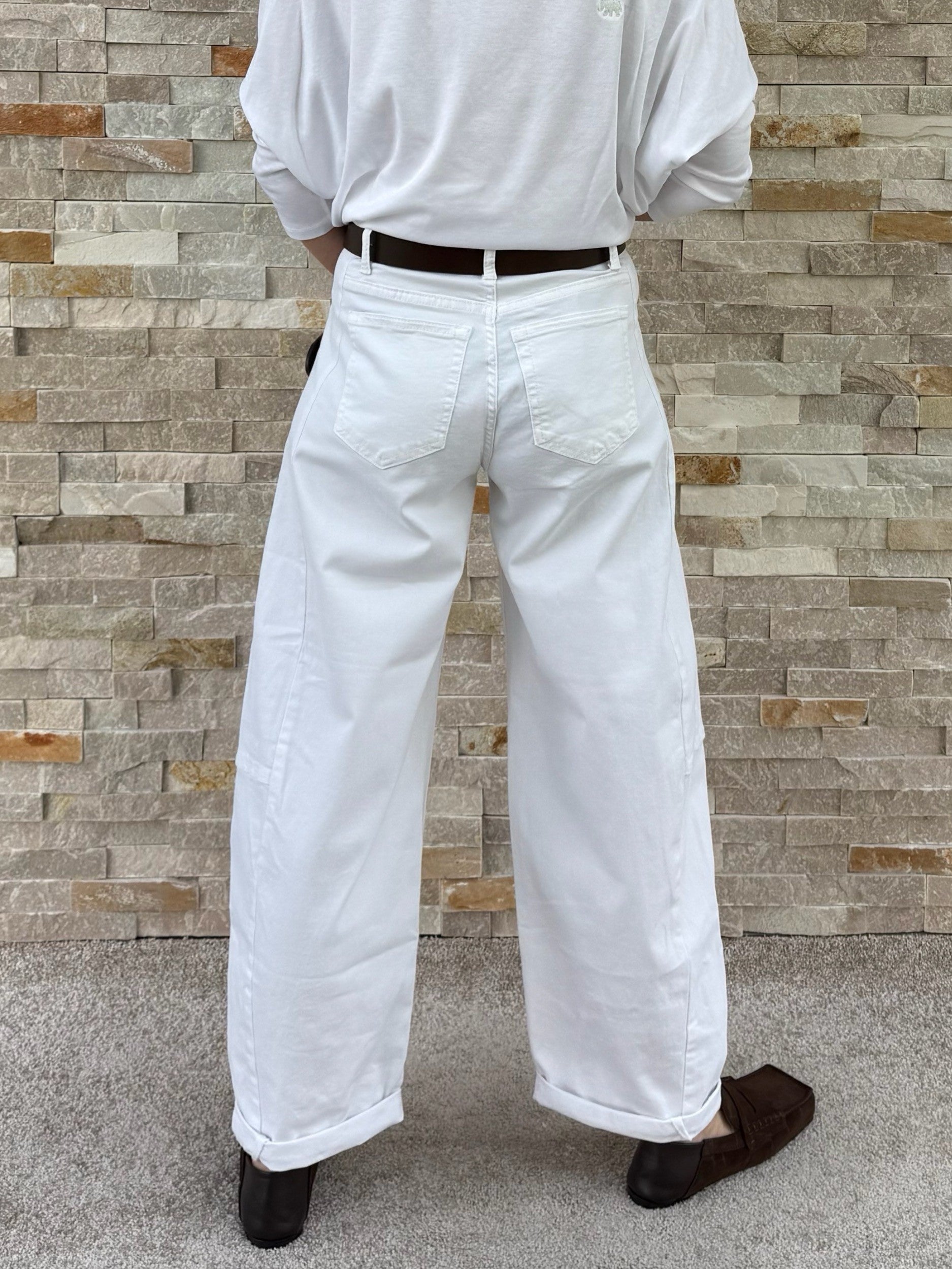 Barrel Jeans O-Shape in White