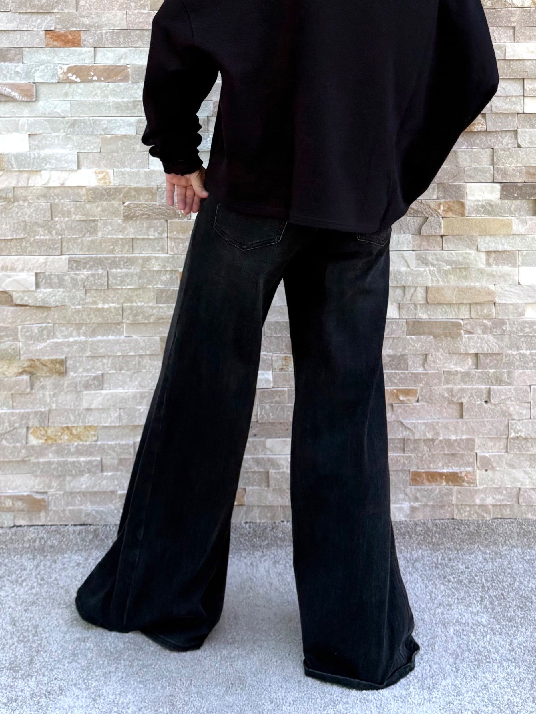 Black Denim Flared Jeans HOLLI in Dirty Black