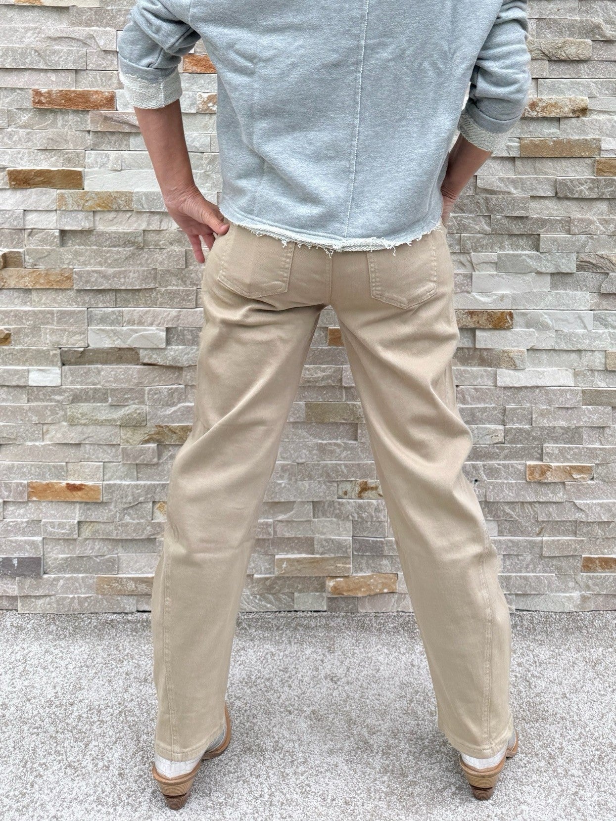 O-Shape Jeans ISABELLA Color Denim in Tan