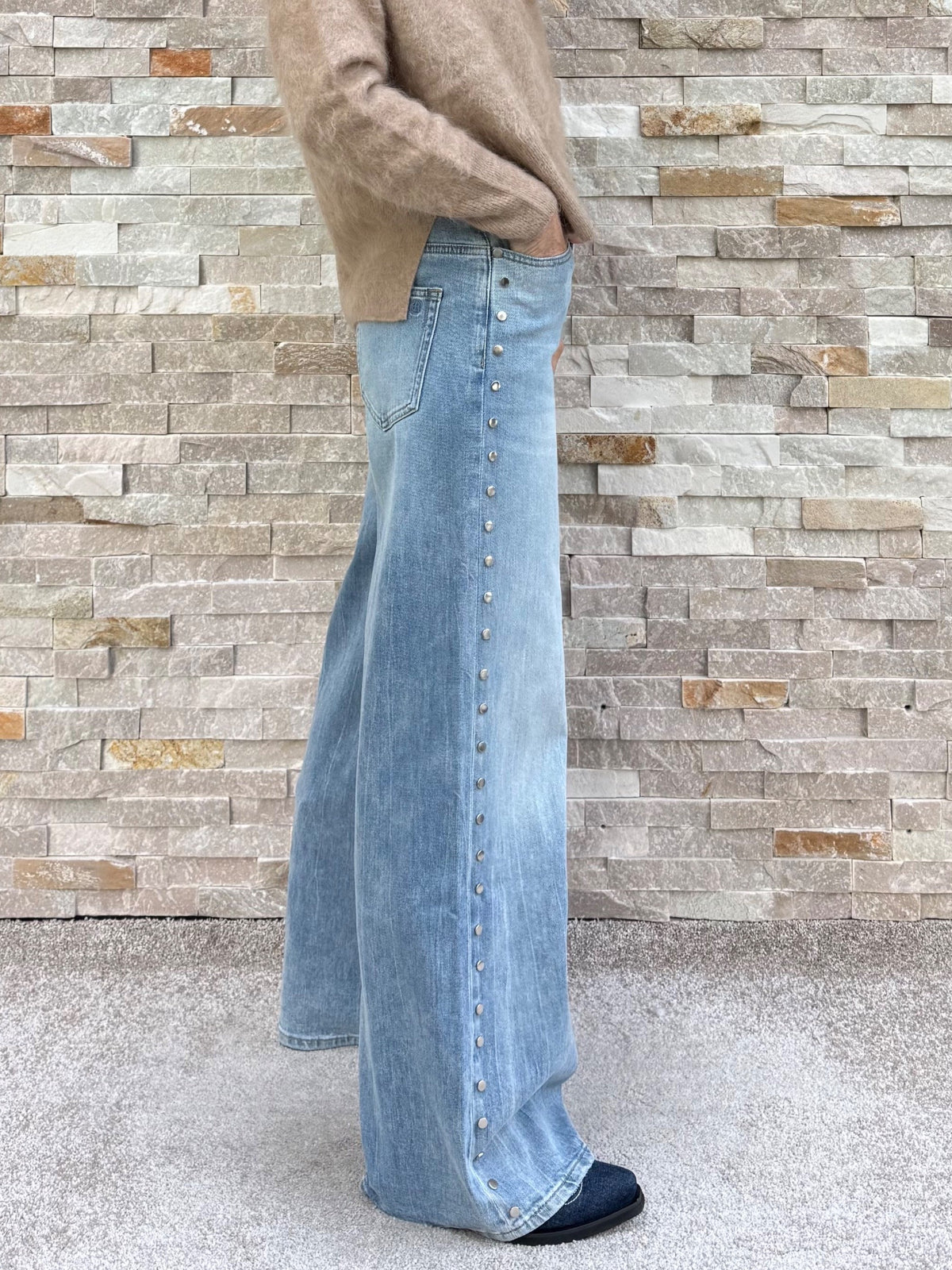 Wide Leg Jeans KALEA Rivet mit Nieten in Mount Blue