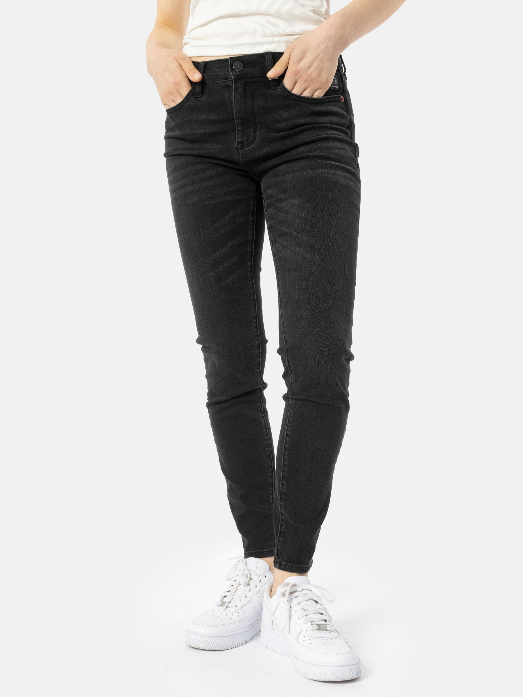 Skinny Jeans MANOU in Black