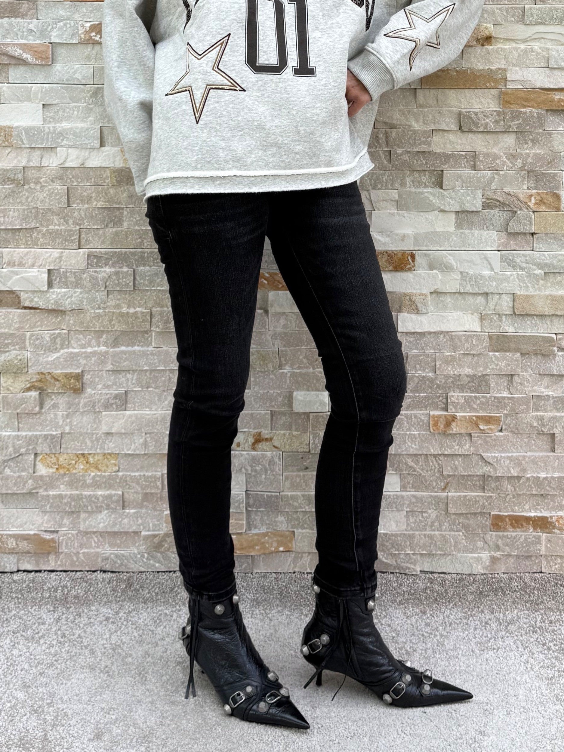 Skinny Jeans MANOU in Black