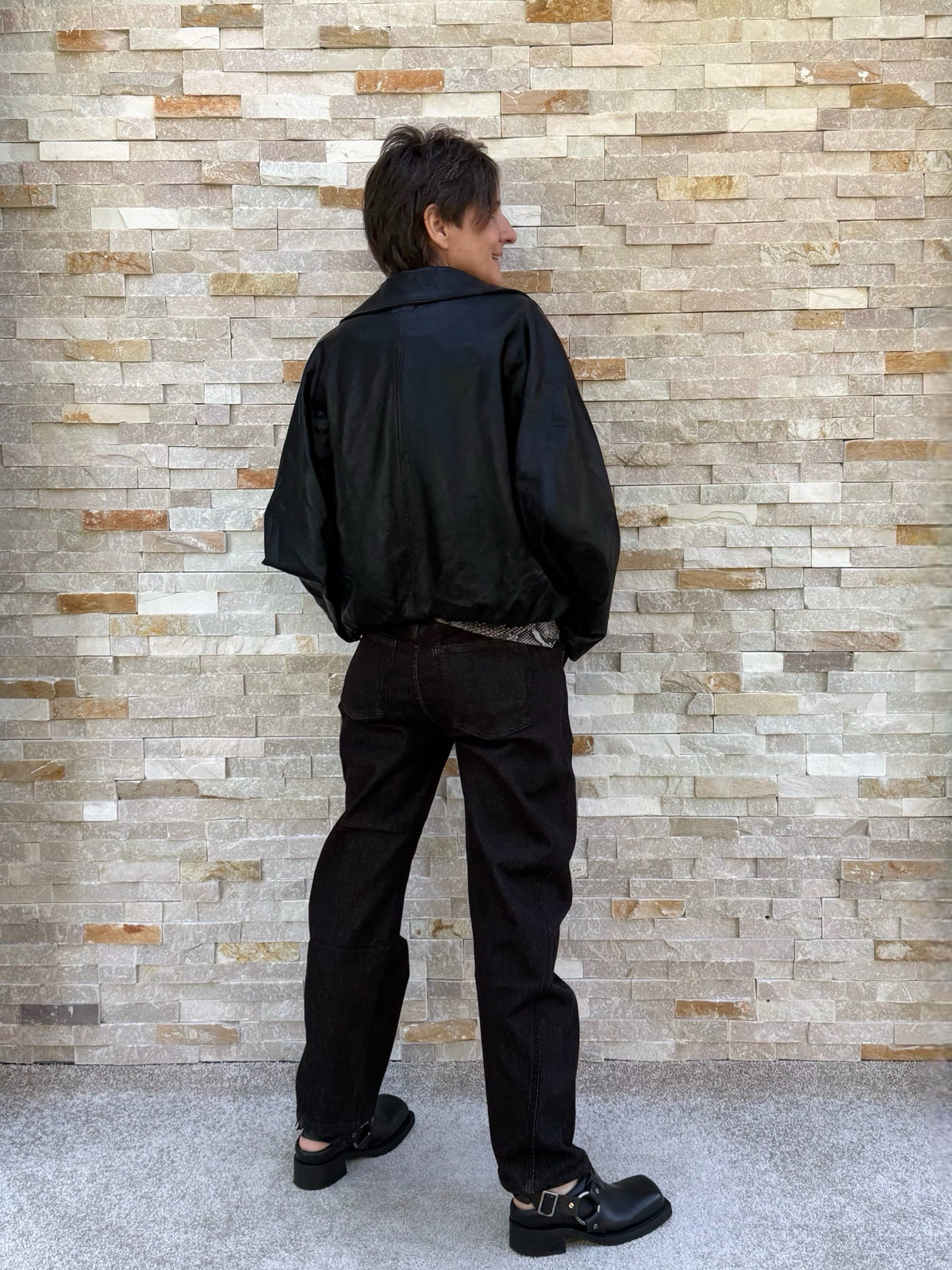Blouson REVERIE in Lederimitat Schwarz
