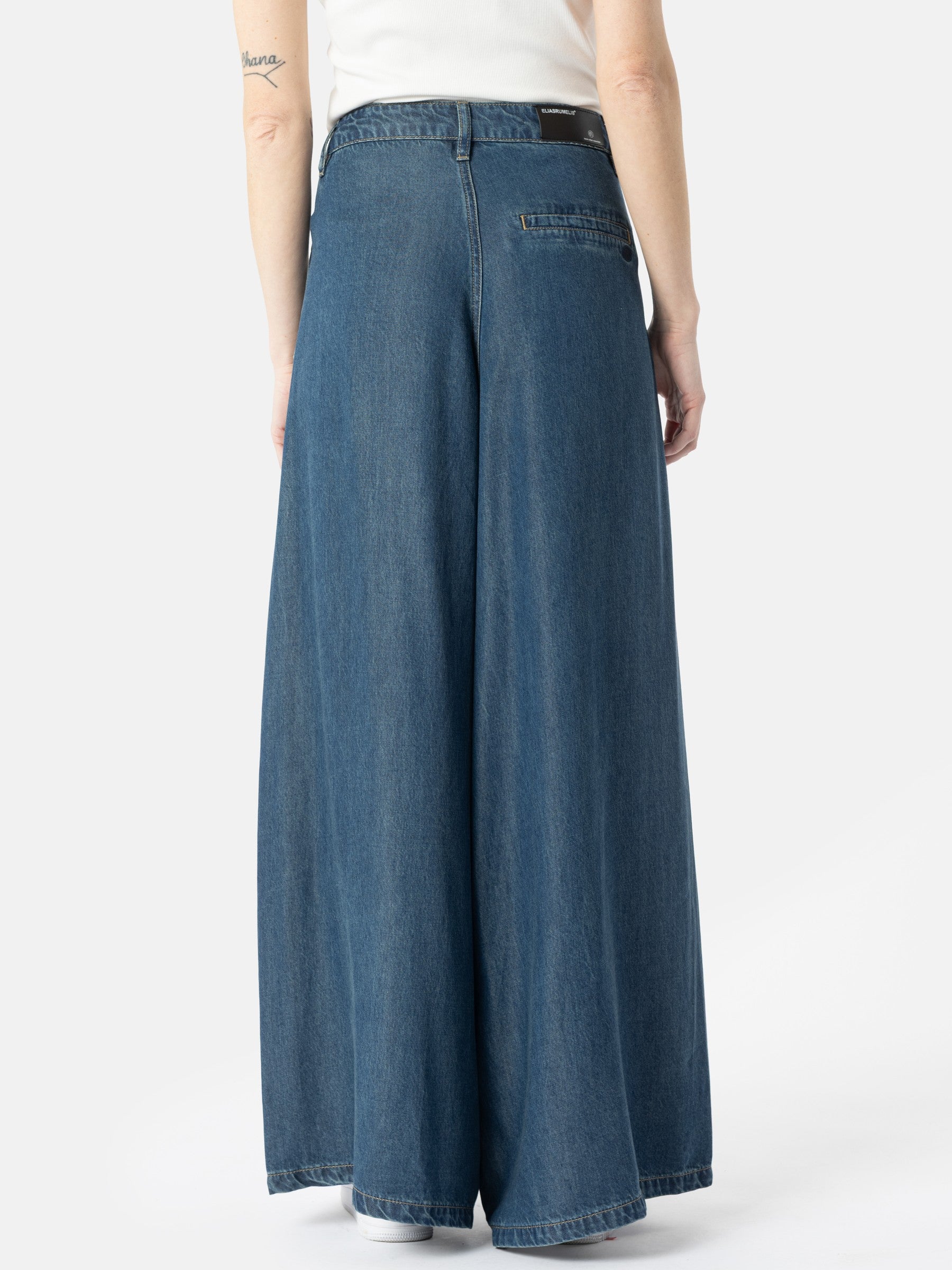 Wide Leg Jeans TRIS mit aufgesetzten Taschen in whale bay blue