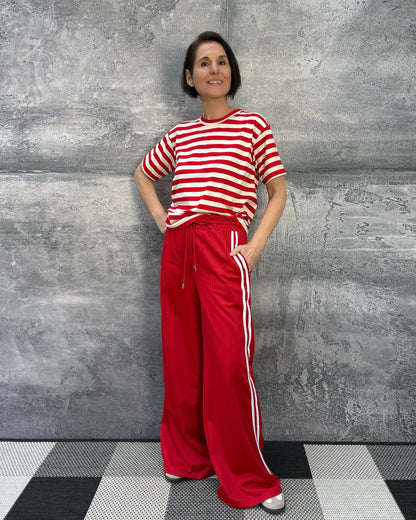 Track Pants mit Galonstreifen in Rot