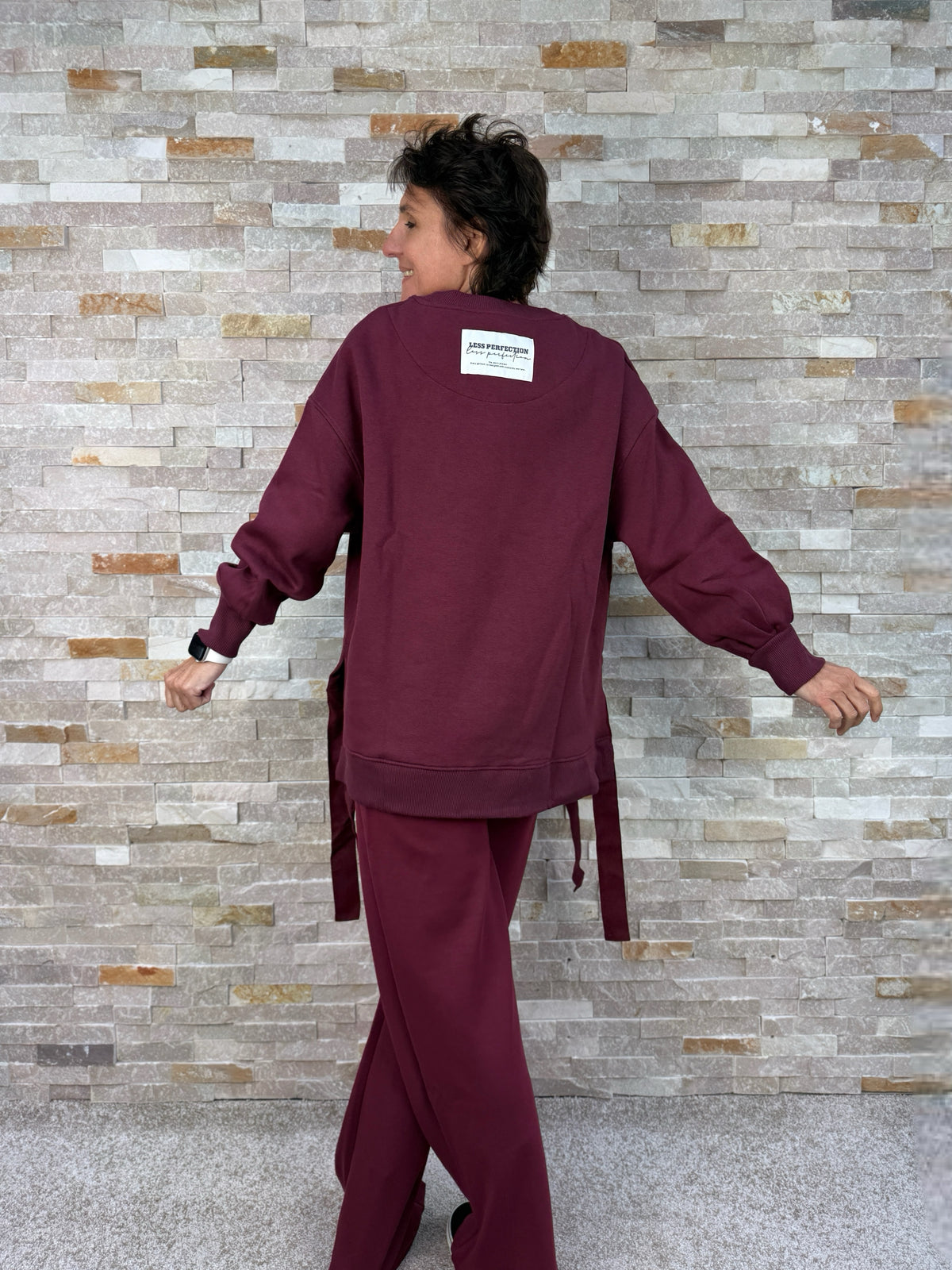 Oversized Sweatshirt mit seitlichen Bändern in Bordeaux