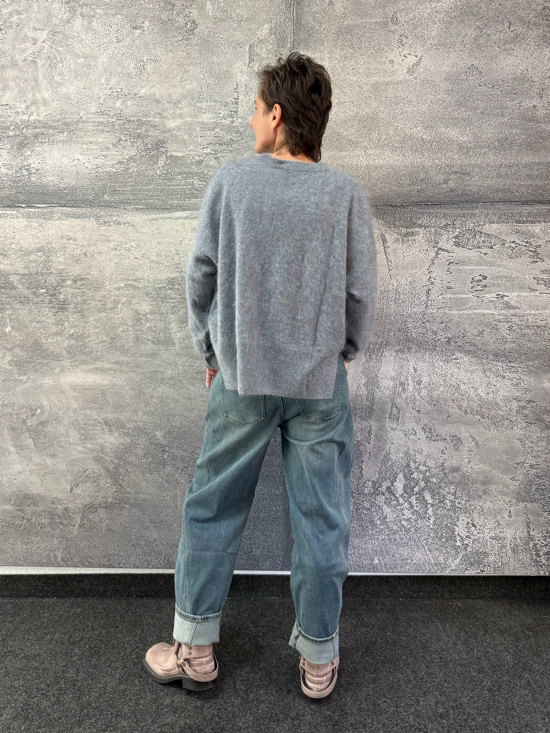 Brushed Cashmere Pullover in FEATHER