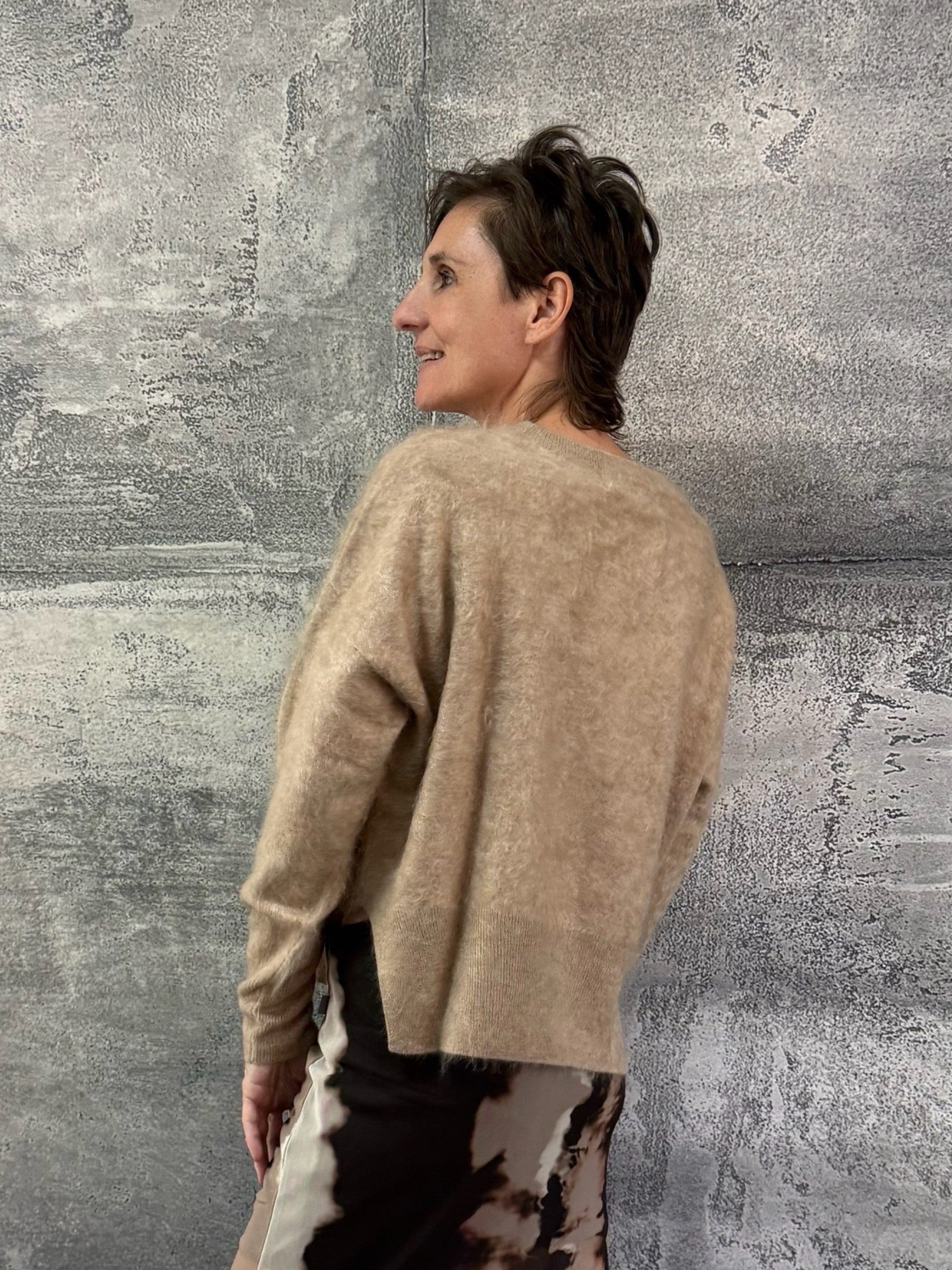 Brushed Cashmere Pullover in AUTUMN