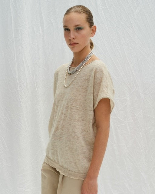 Linen sleeveless sweater in natural