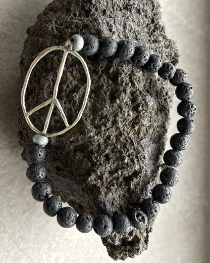 Armband EVE Lava mit Peace Zeichen in Silber