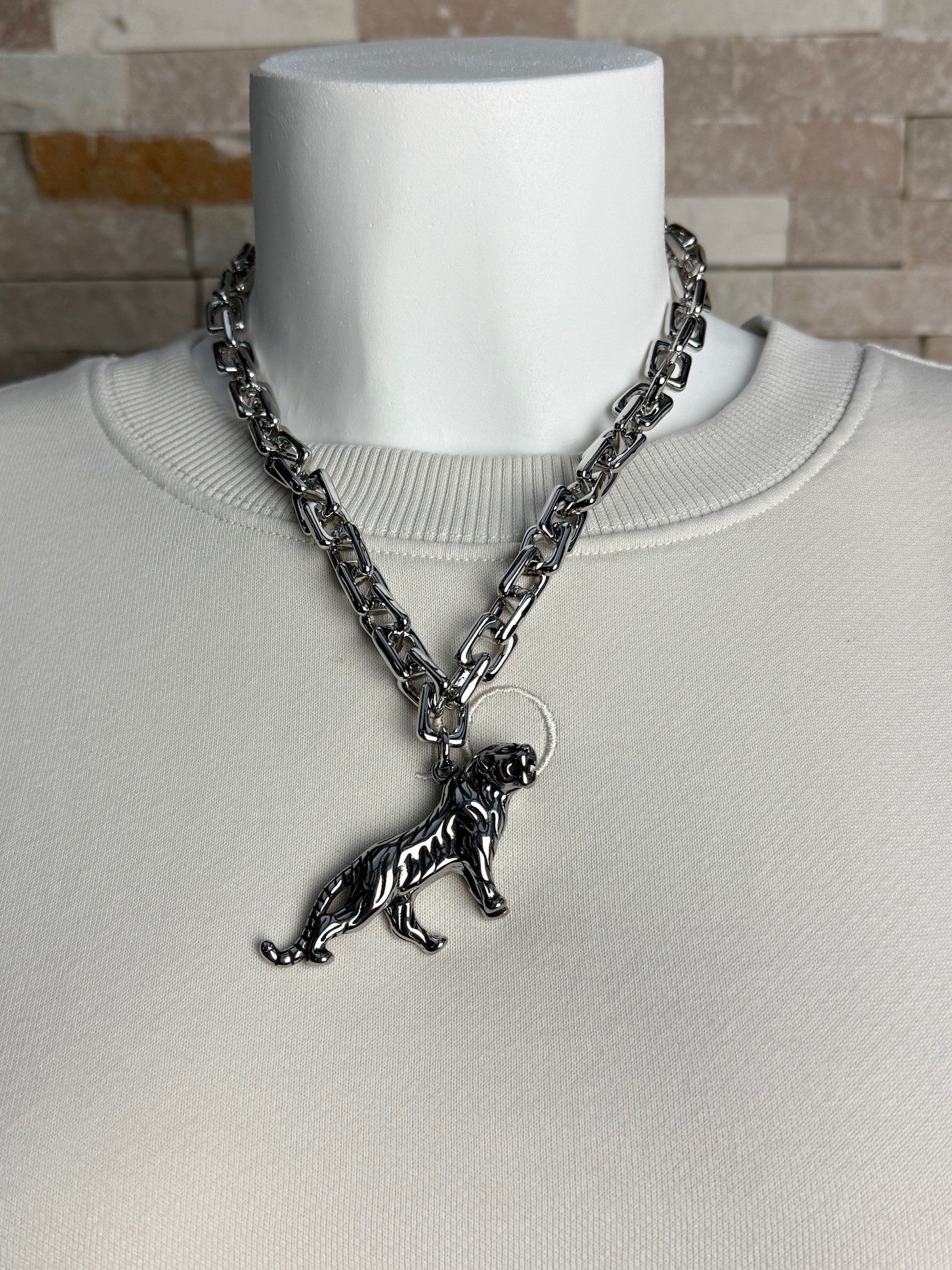 Massive Halskette mit Tiger-Anhänger Silber