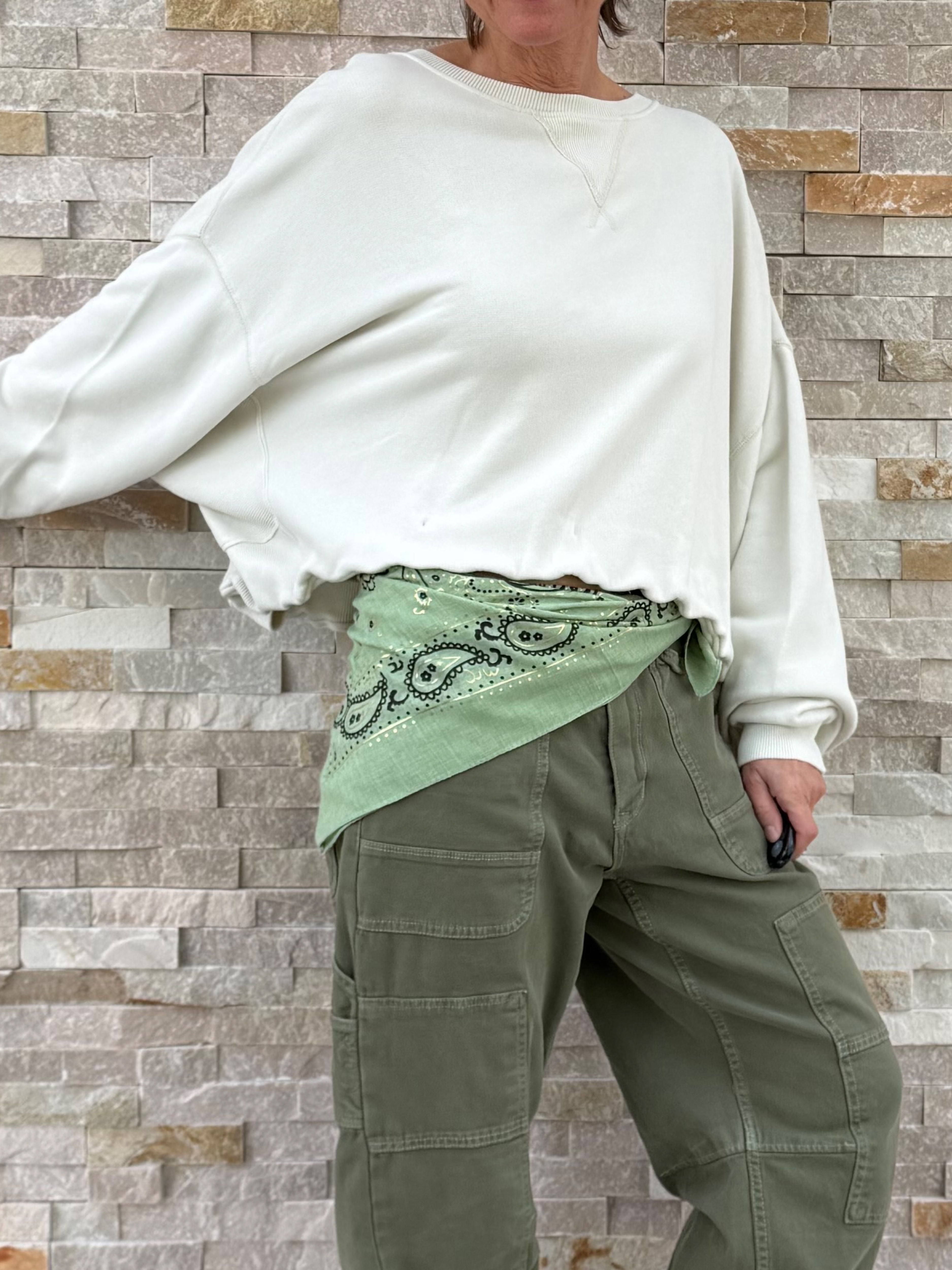 Nickituch Paisley in Grün mit Schwarz/Gold