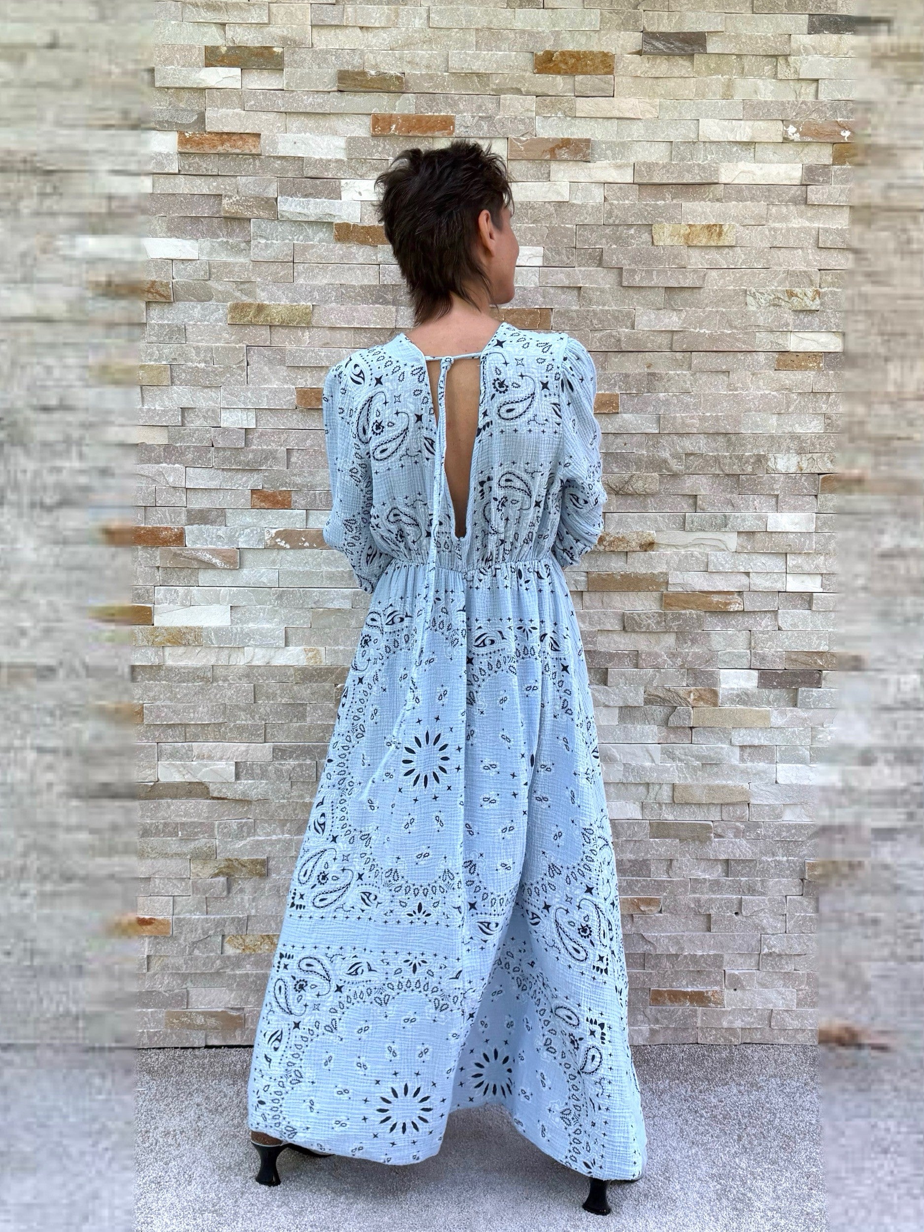 Paisley Maxi Kleid in Hellblau